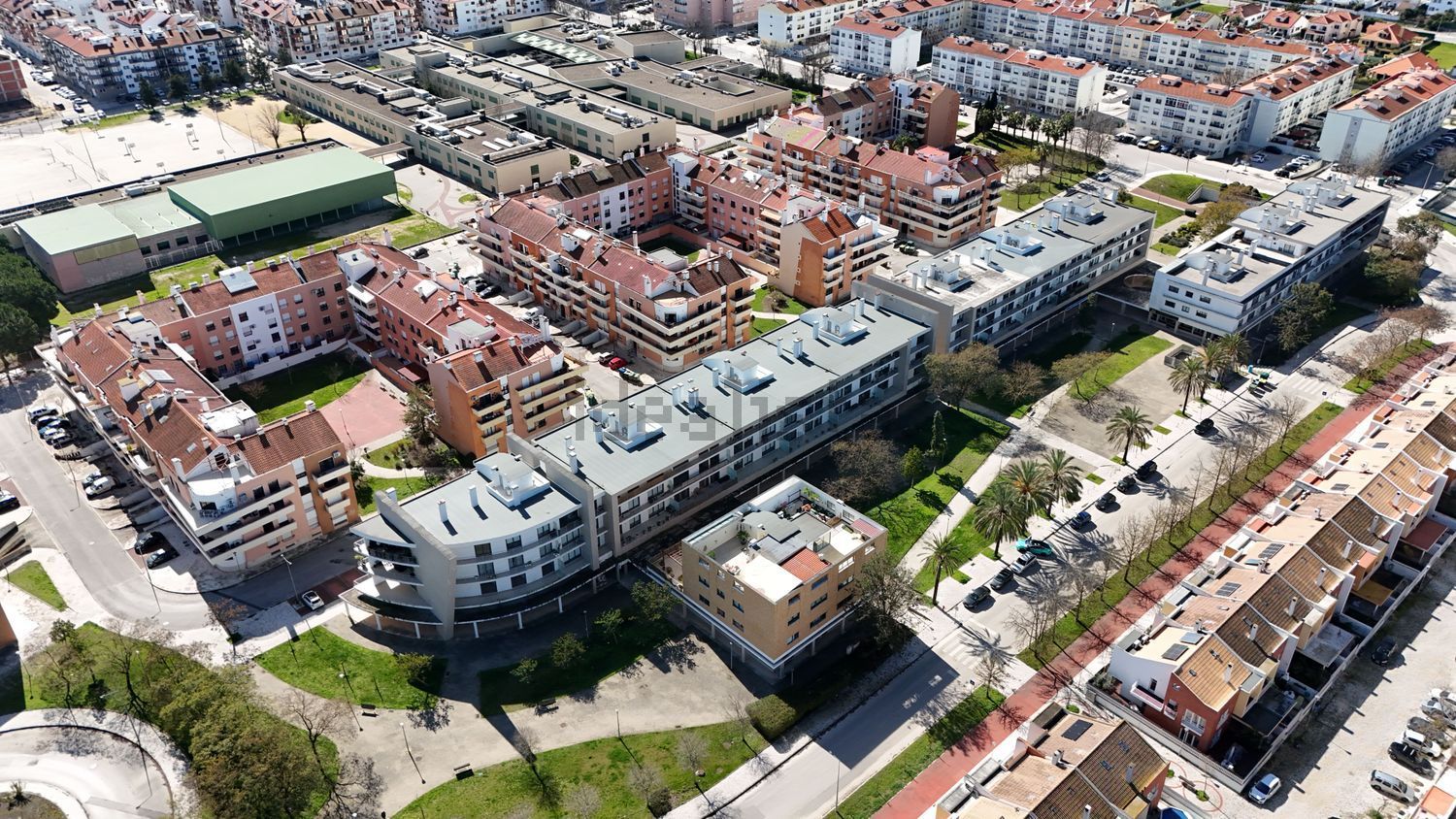 公寓 t4出售在Avenida Natália Correia - 外立面