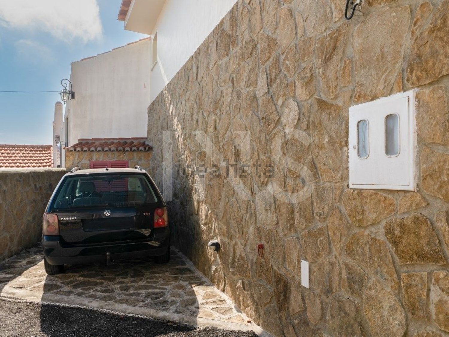 小楼房或独栋别墅出售在Rua do Beco - 视线