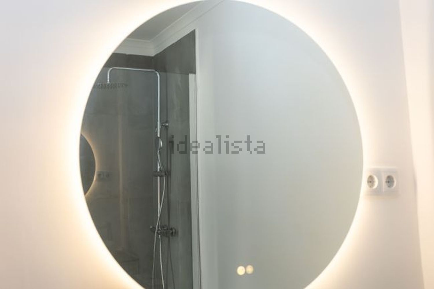 公寓 t2出售在Largo das Olarias s/n - 卫生间