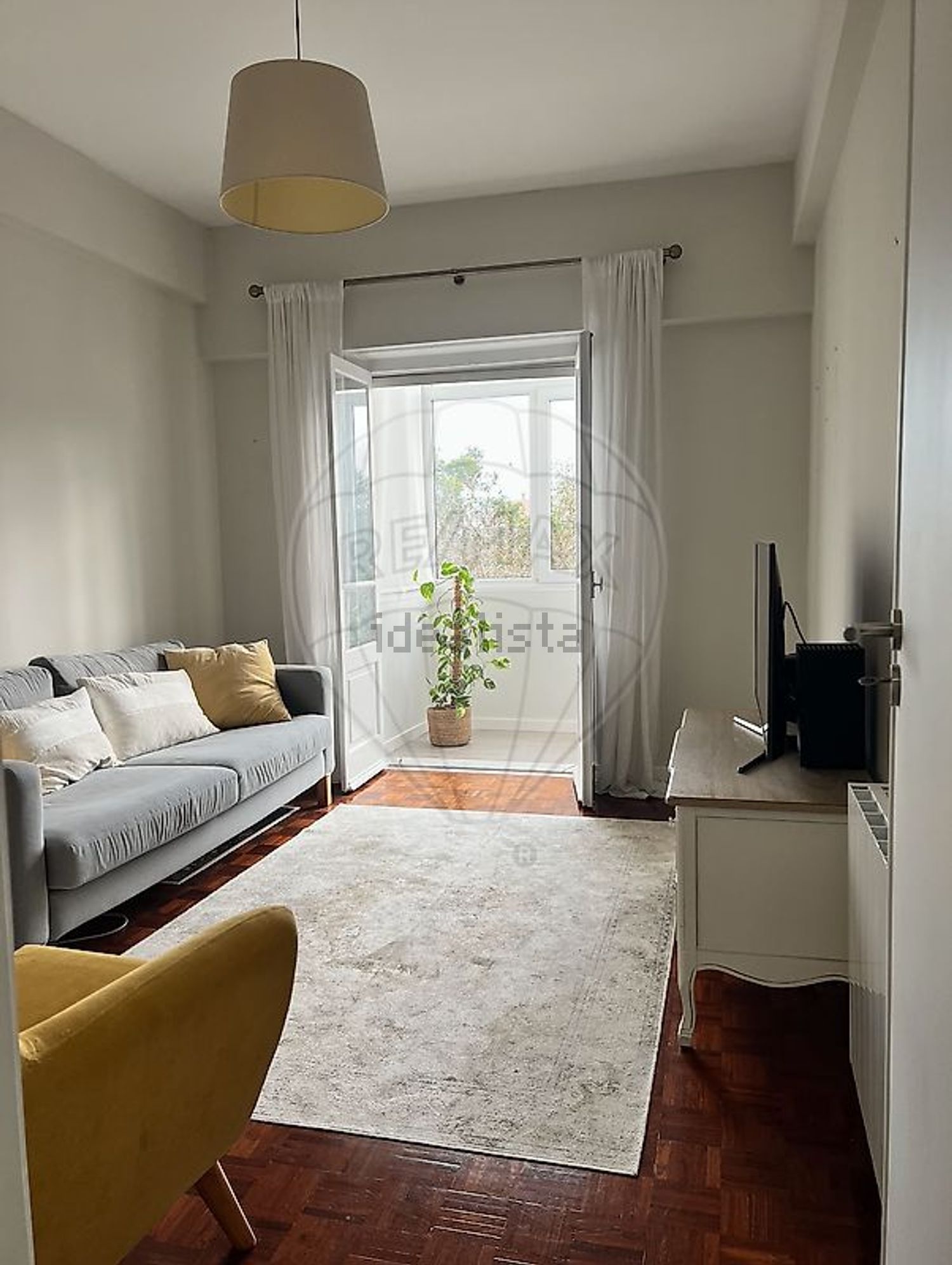 出租公寓 t2在Avenida Rainha Dona Amélia - 客厅