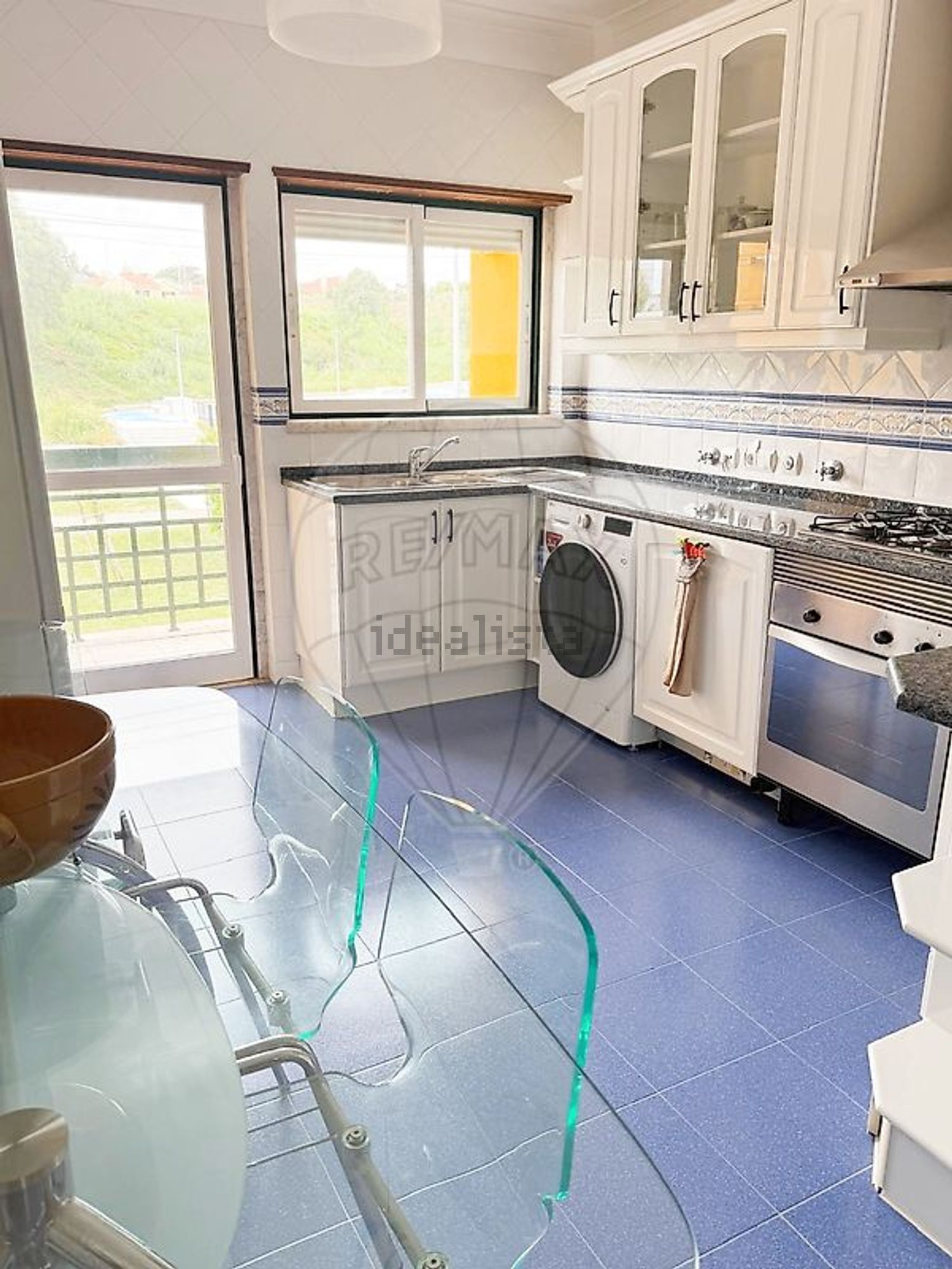 出租公寓 t3在Estrada de Asfamil e Ligeiras - 厨房