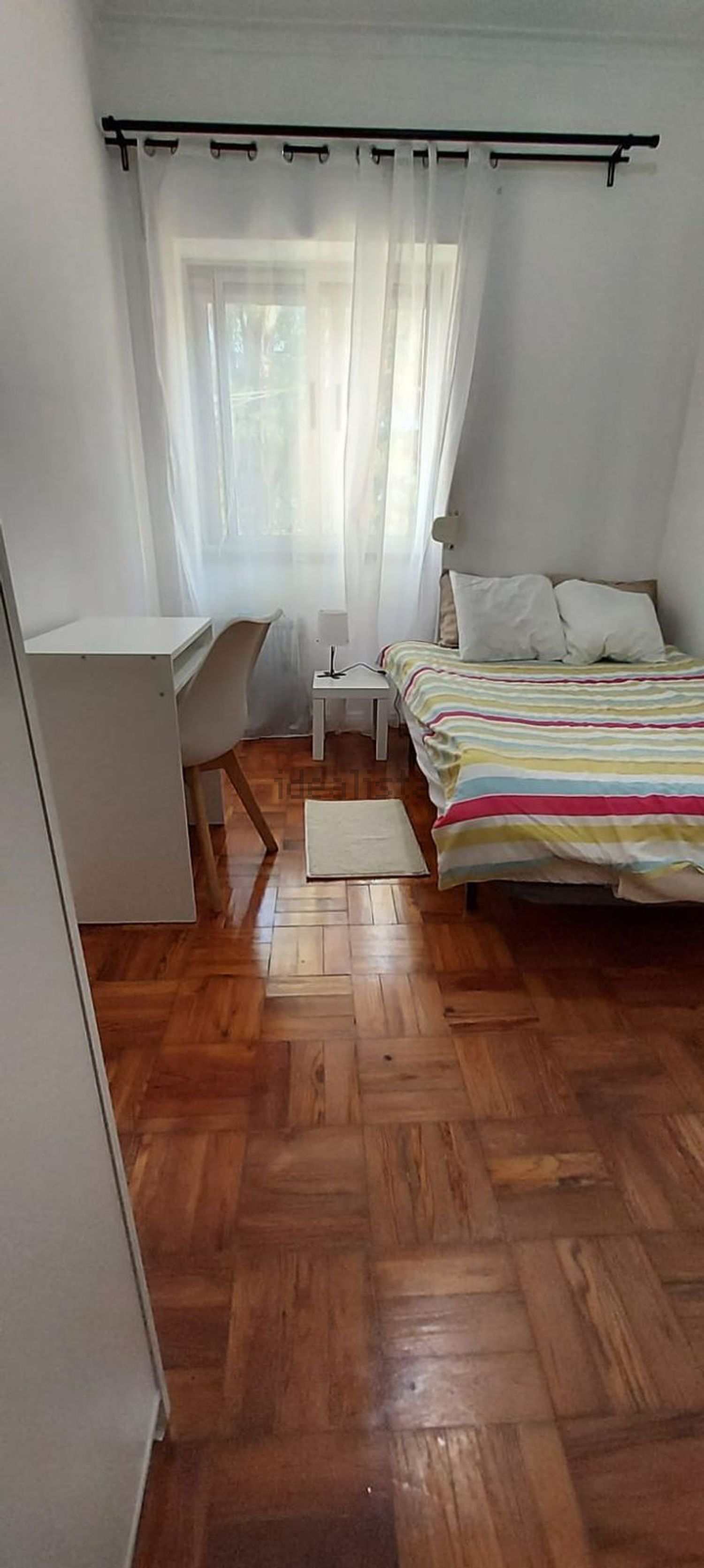 出租房间在Rua Professor José Pinto Correia, 47 - 卧室