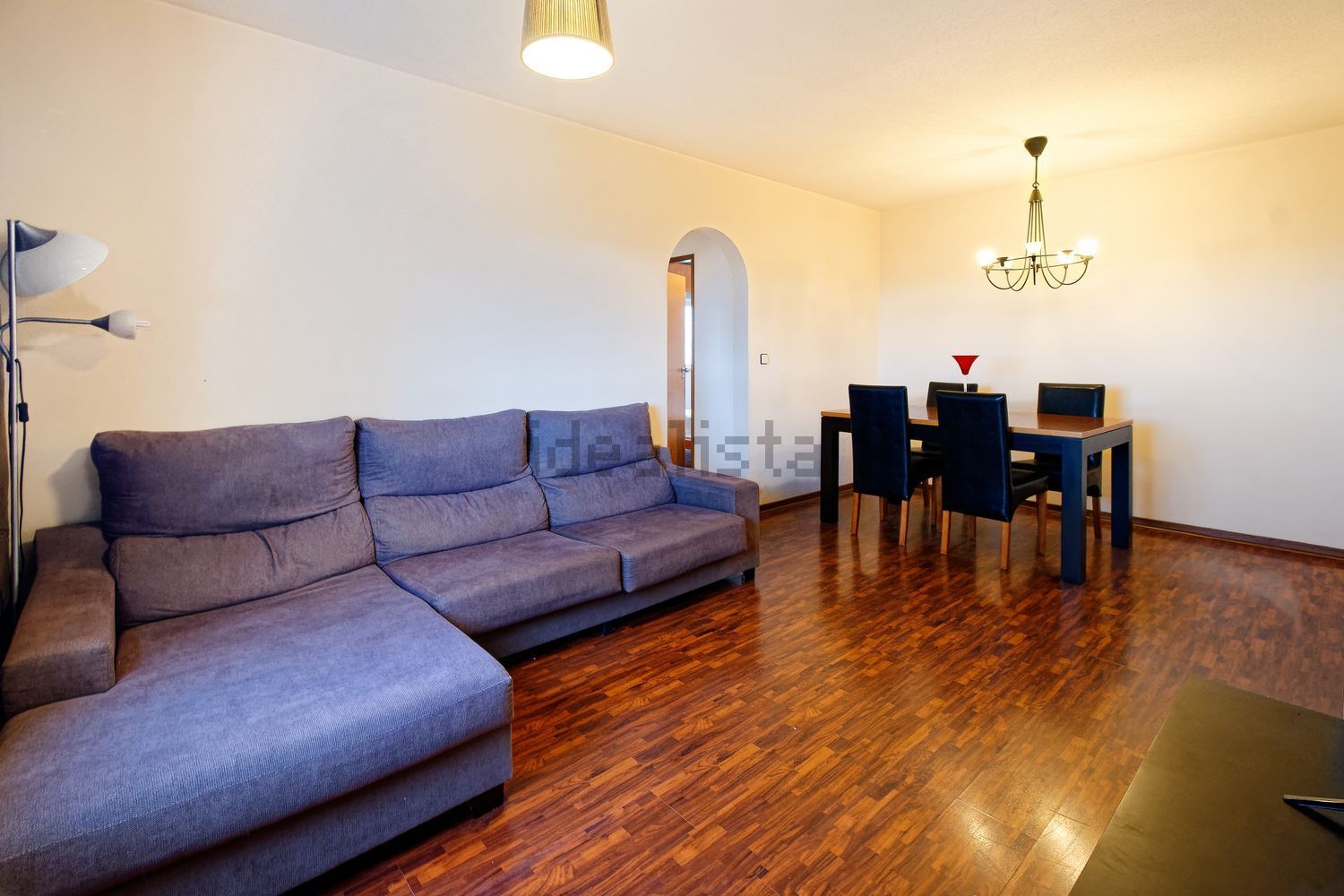 出租公寓 t2在Rua Abel Teixeira Pinto - 客厅