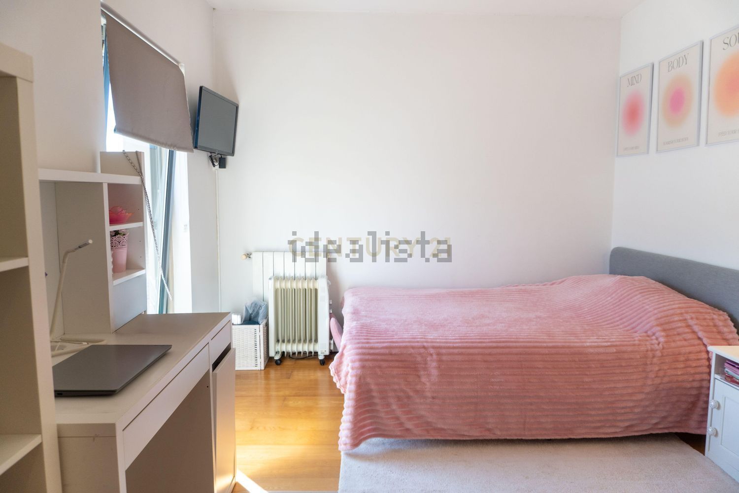 小楼房或独栋别墅出售在Rua dos Lilazes, 8 - 卧室