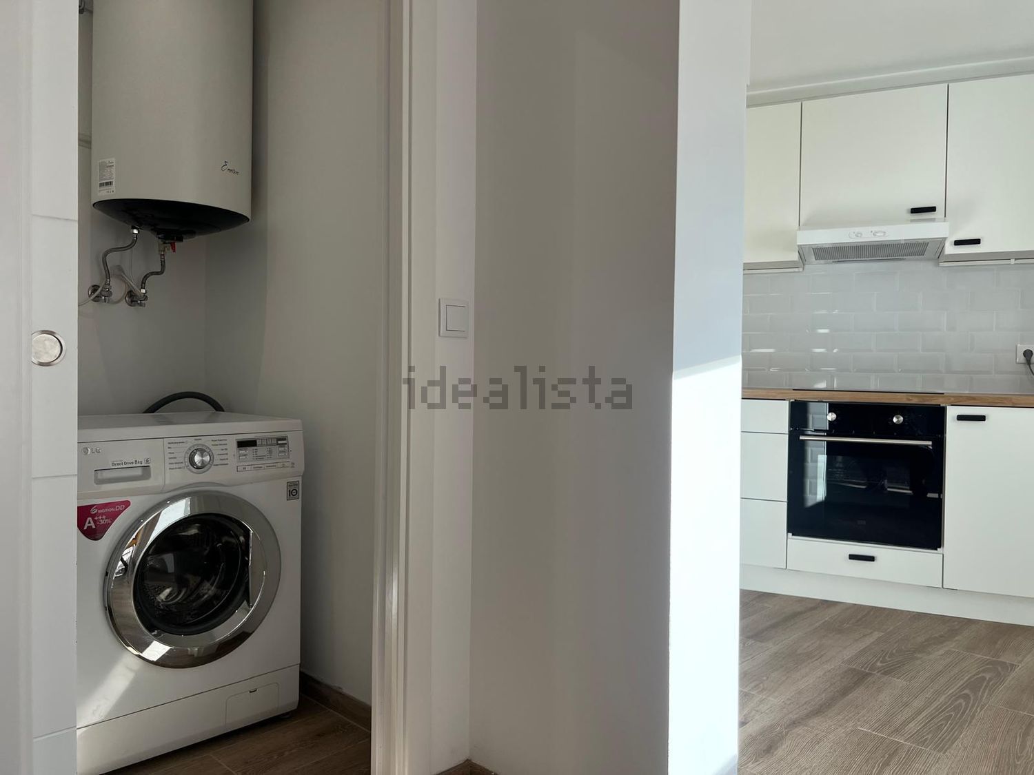 出租双拼别墅在Travessa Professor Victor Oliveira, 6 - 储藏室