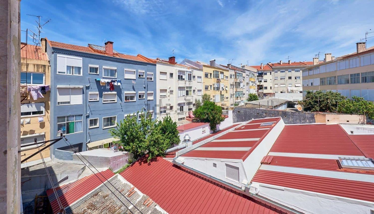 出租房间在Avenida Eduardo Jorge s/n - 游泳池