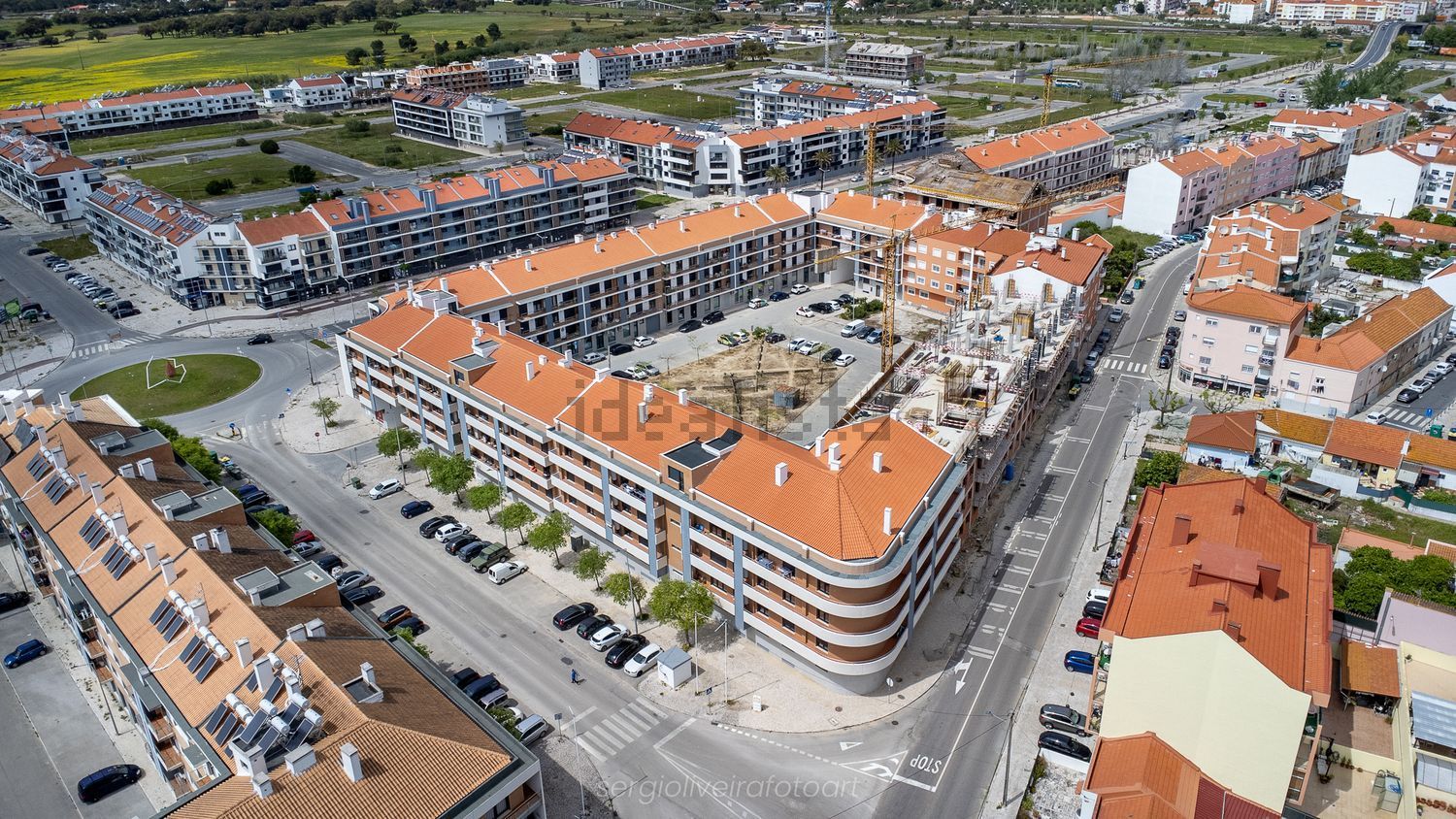 公寓 t3出售在Rua do Fogueiro, 90 - 环境