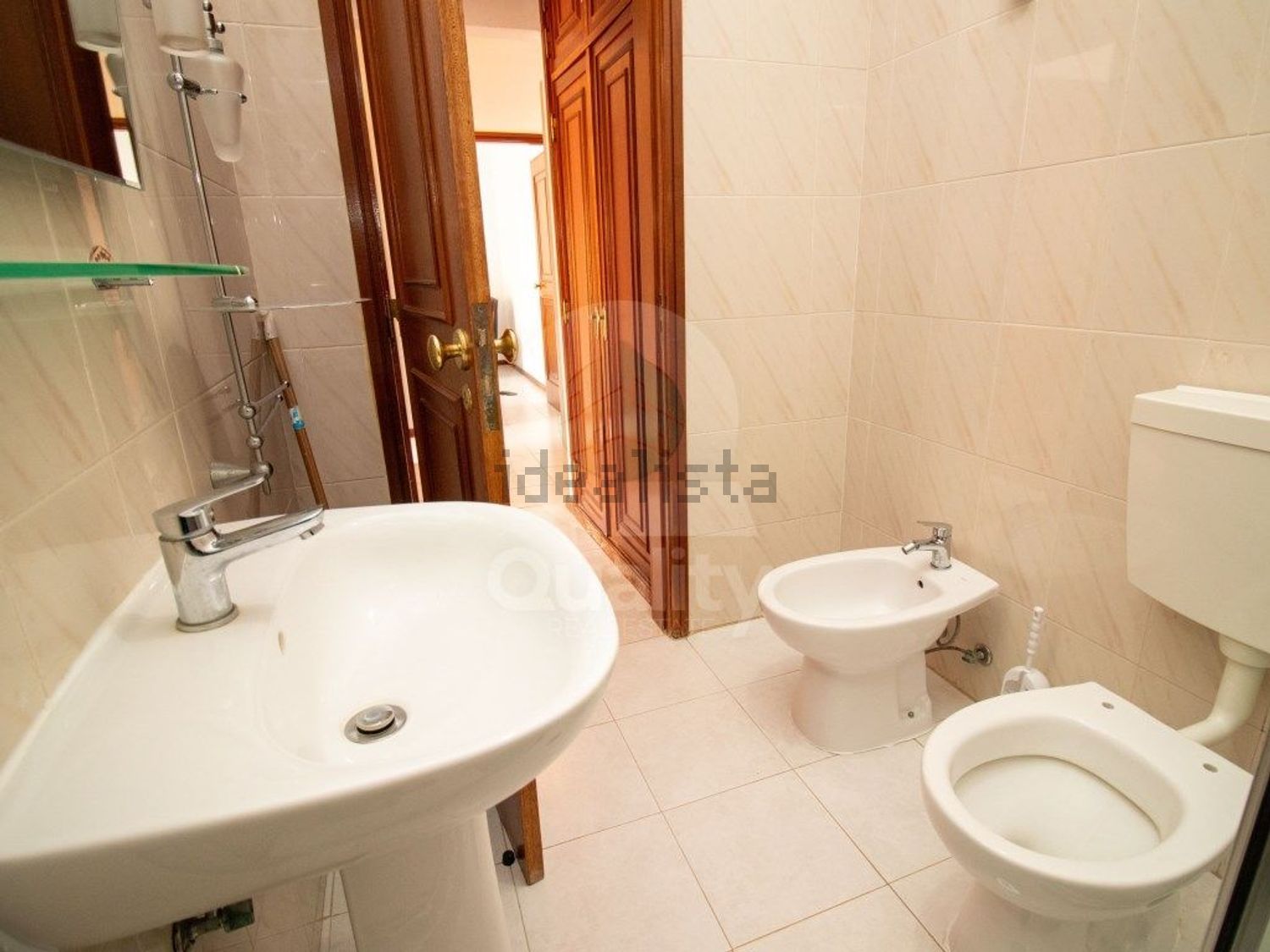 公寓 t1出售在Rua Francisco Miguel - 卫生间