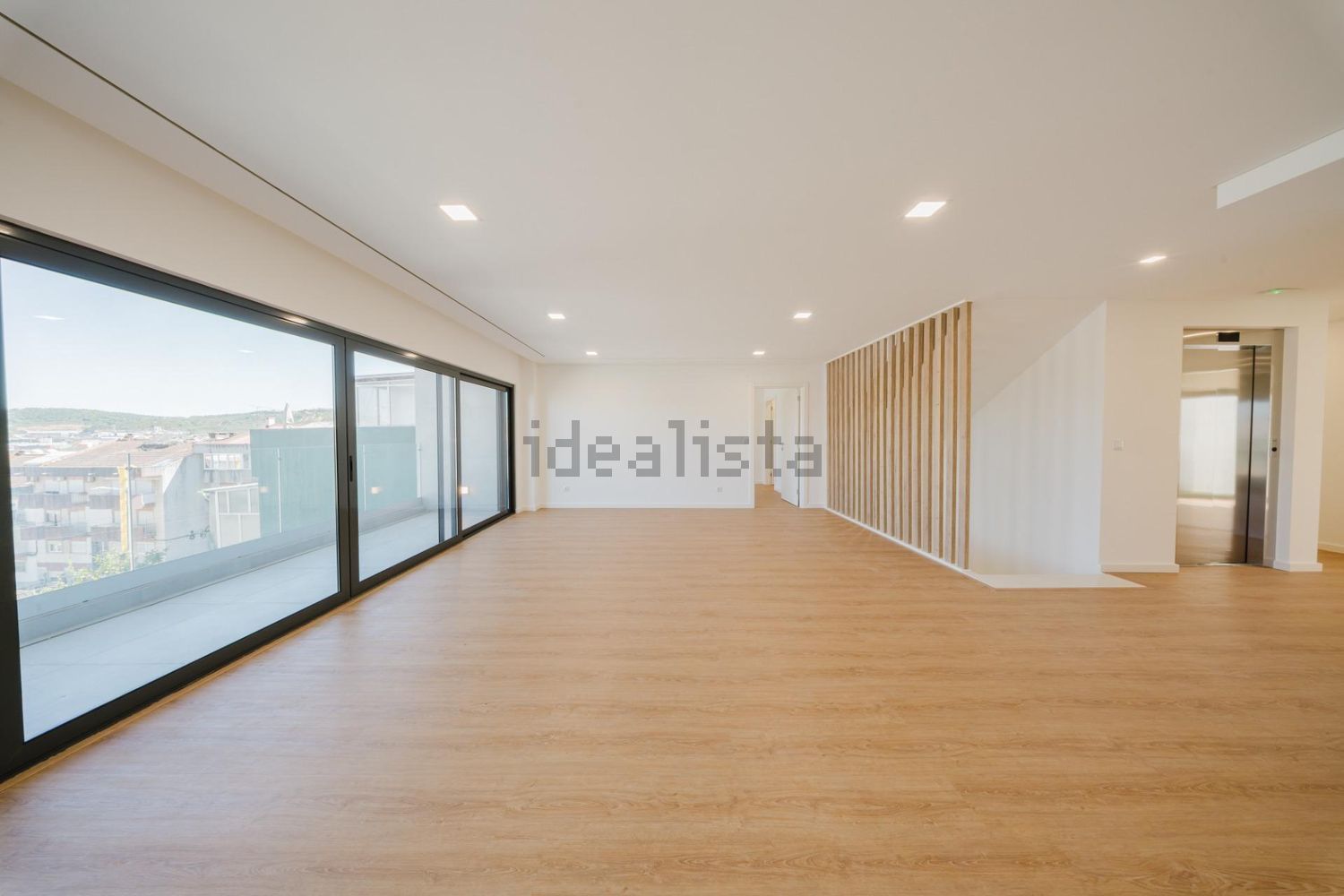 小楼房或独栋别墅出售在Rua Vieira da Silva - 居住