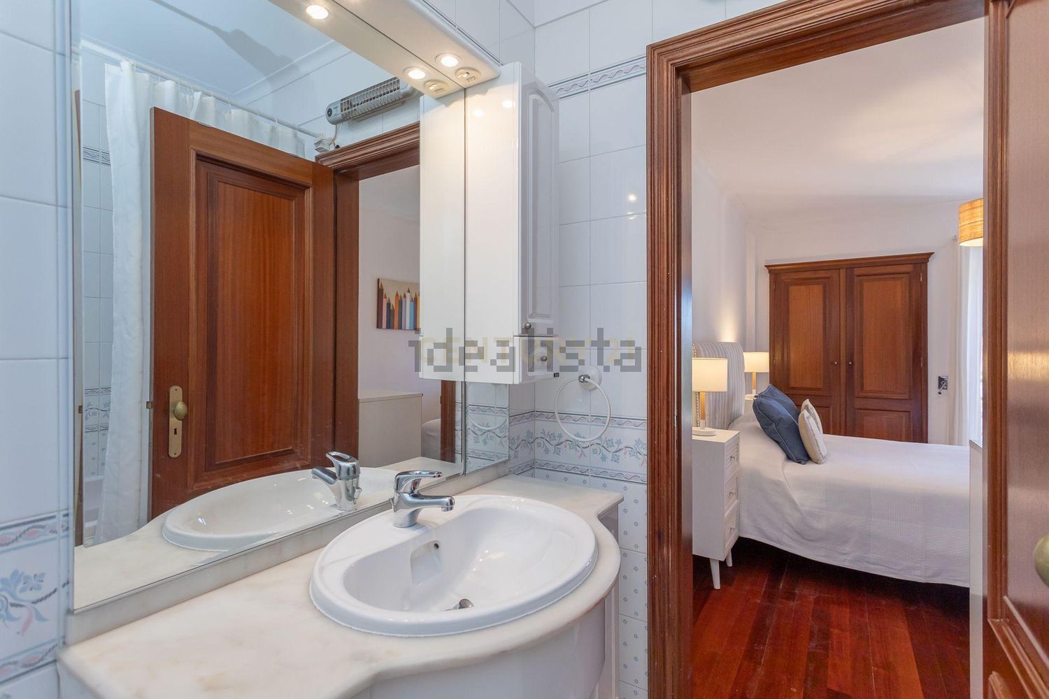 出租公寓 t3在Rua Mário Eloy, 1 - 卫生间