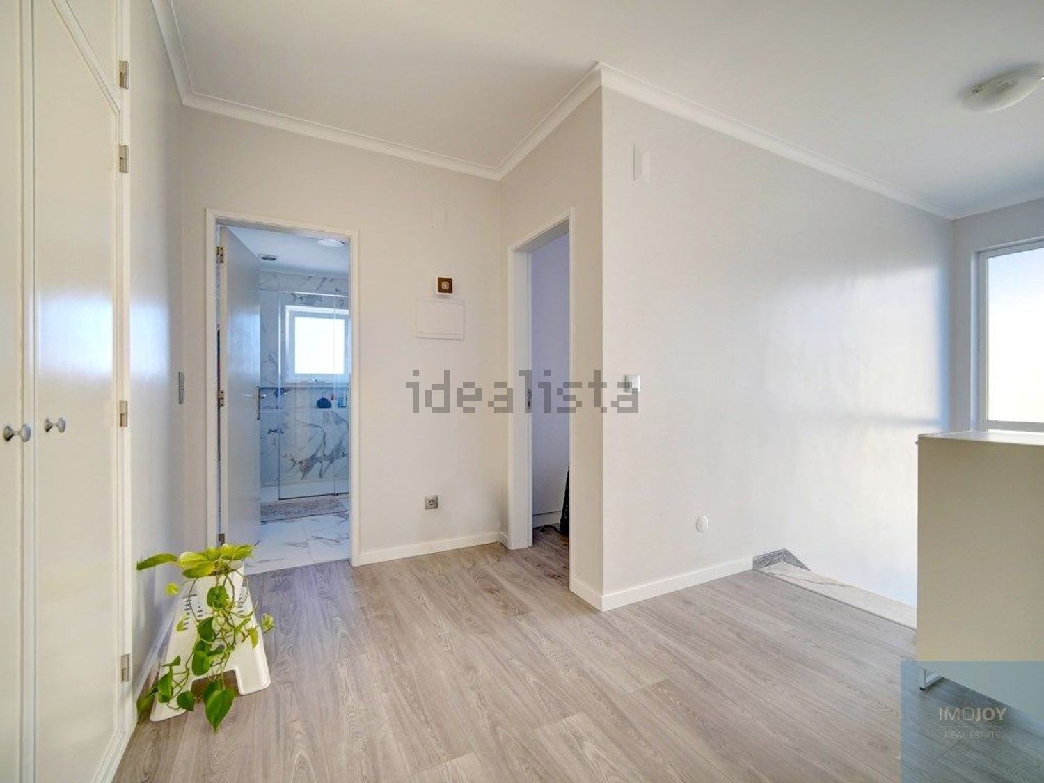 小楼房或独栋别墅出售在Rua da Serra, 4 - 前厅