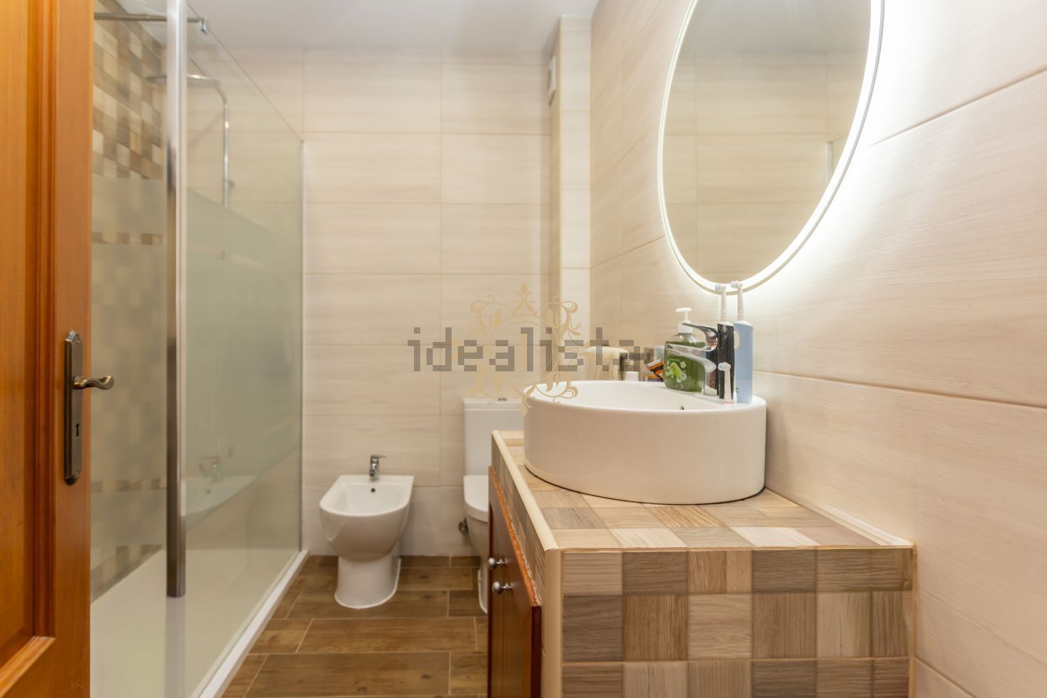 联排别墅出售在Moita - 卫生间