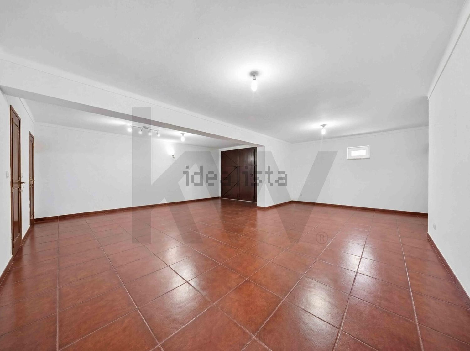 小楼房或独栋别墅出售在Rua da Mesquita s/n - 居住