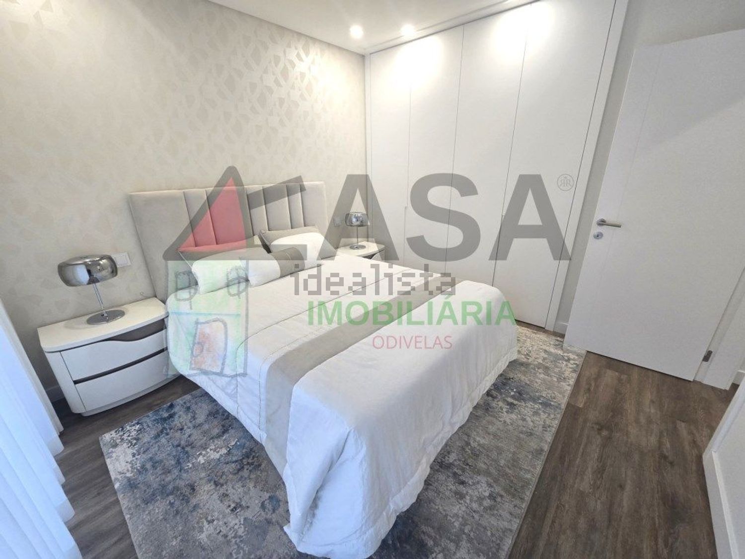 公寓 t2出售在Avenida Doutor António Silva Marques, 10 - 卧室