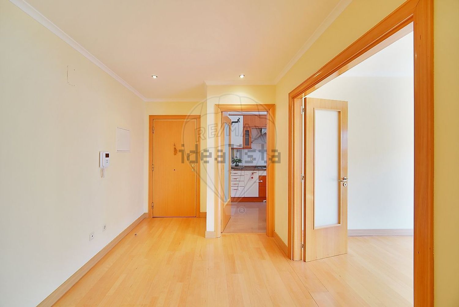 出租公寓 t2在Avenida Edmundo Lima Basto - 过道