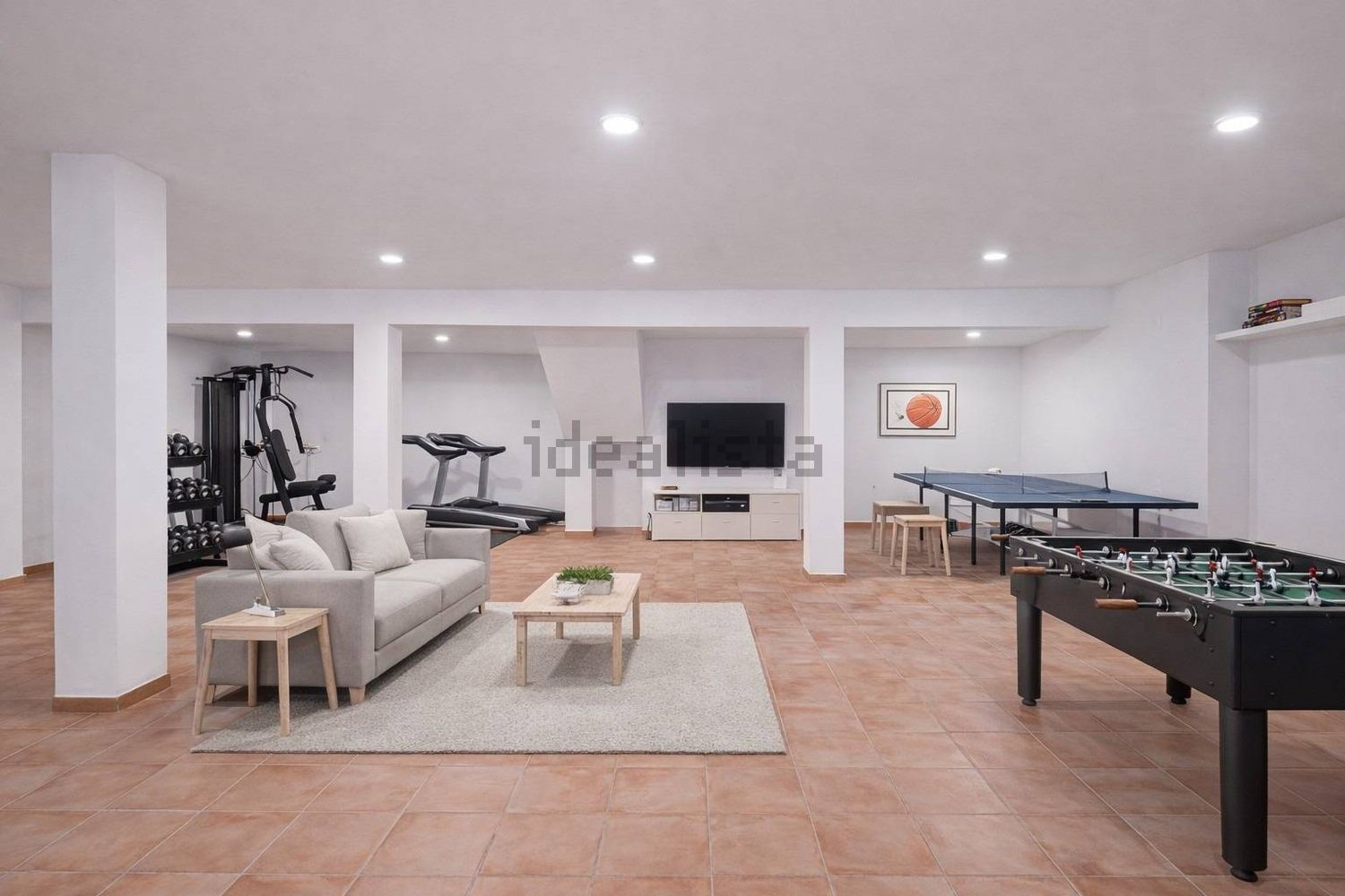 出租小楼房或独栋别墅在Rua das Margaridas, 20 - 地下室