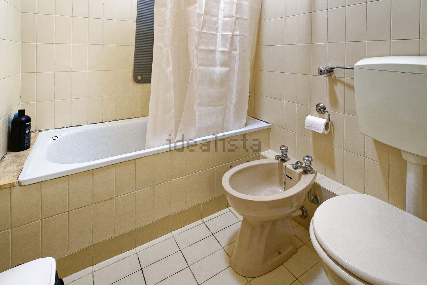 出租公寓 t2在Rua Abel Teixeira Pinto - 卫生间