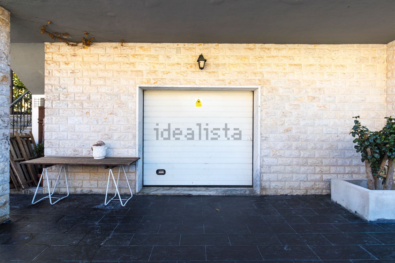 双拼别墅出售在Rua António Sérgio - 外立面