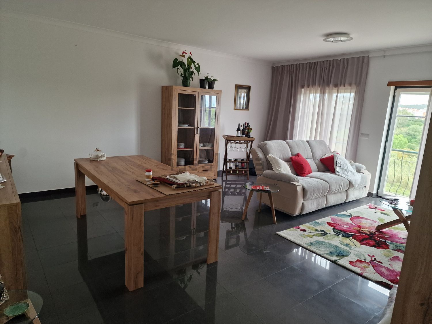 出租公寓 t3在Rua Capitão Joaquim Varela Gusmão, 5 - 客厅