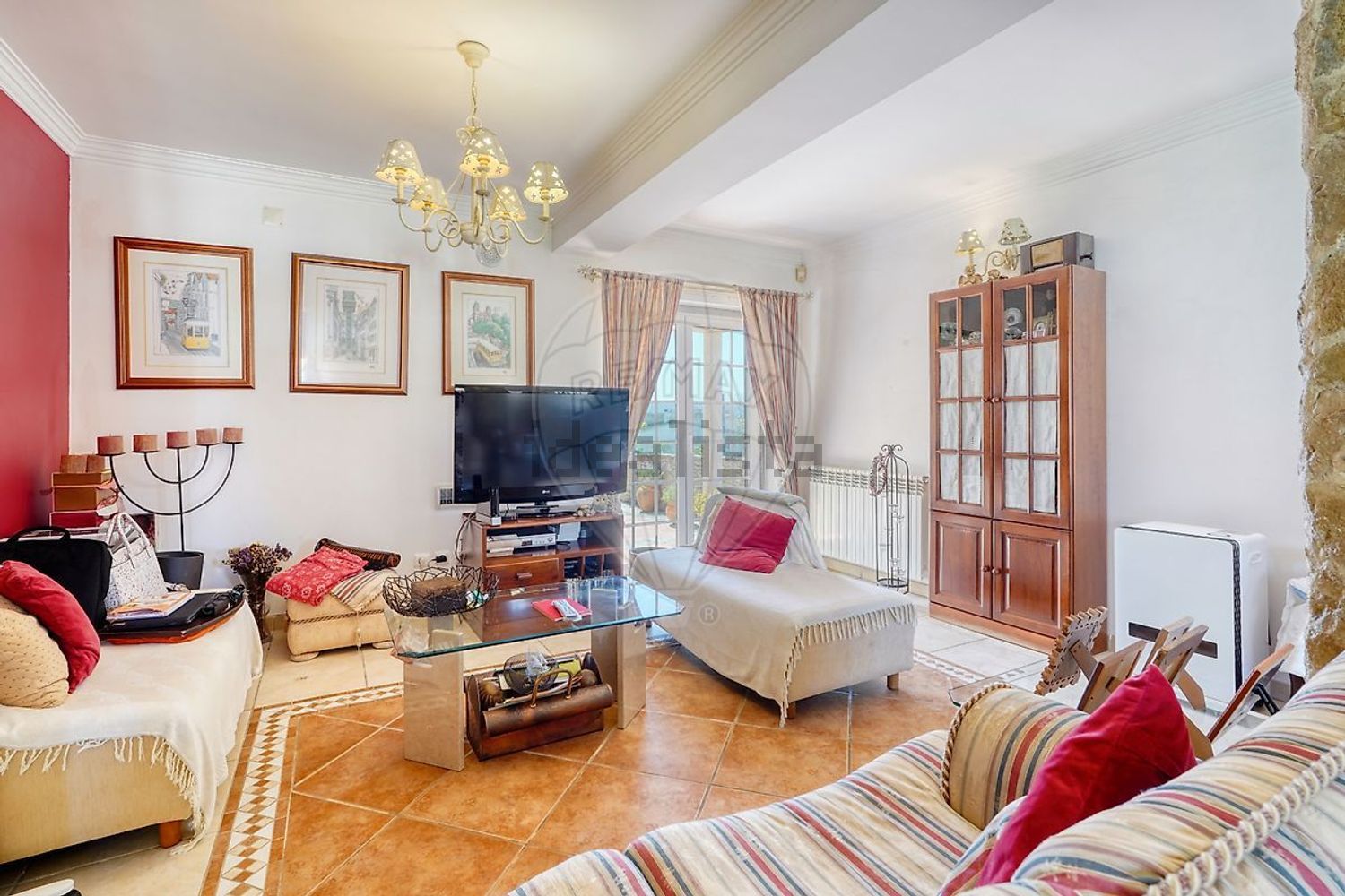 小楼房或独栋别墅出售在São João das Lampas e Terrugem - 客厅