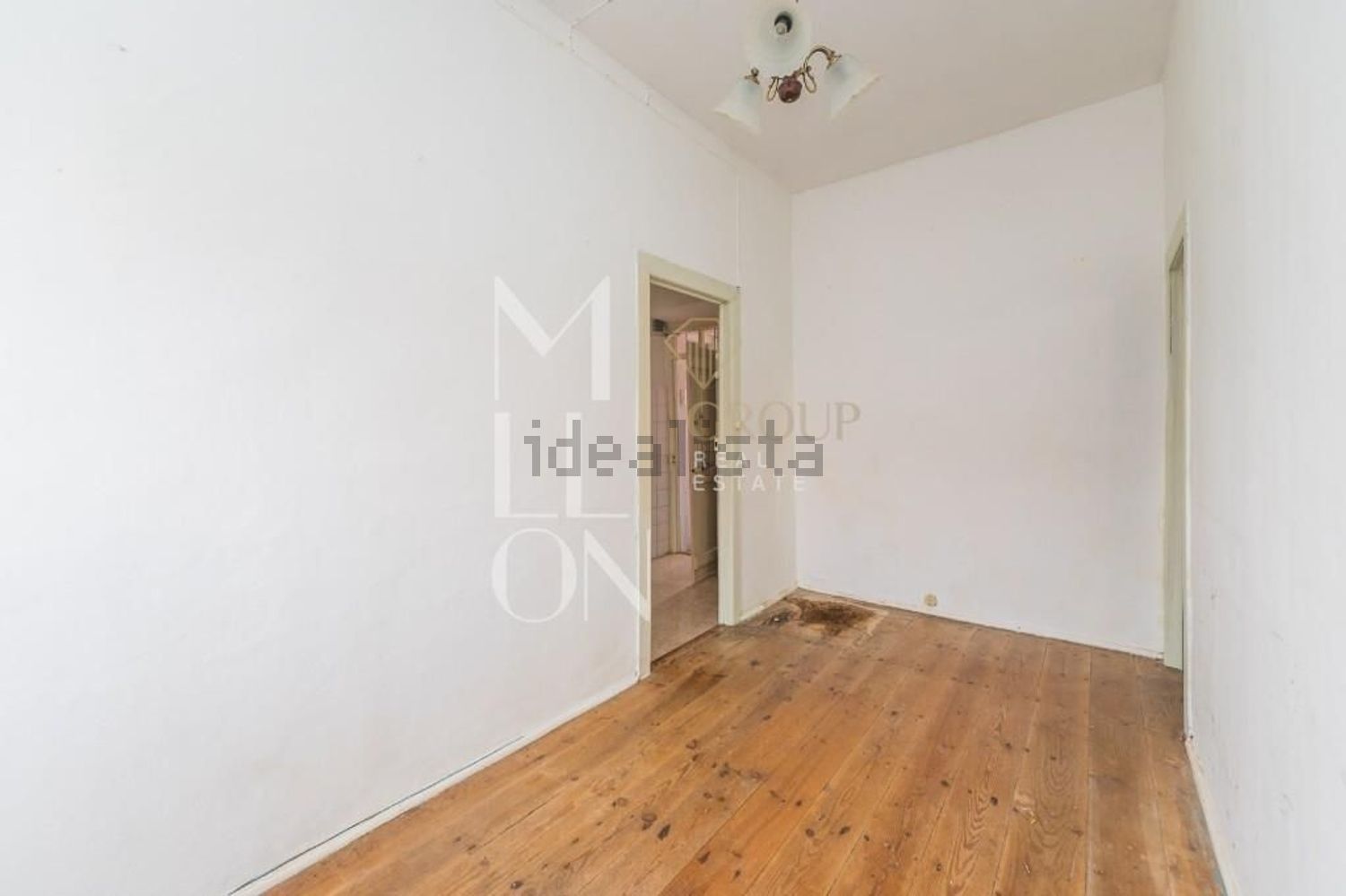 双拼别墅出售在Rua Combatentes da Grande Guerra s/n - 居住