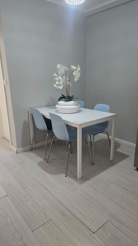 公寓 t2出售在Rua Guerra Junqueiro, 8