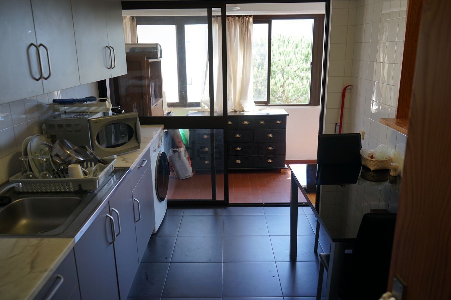 出租公寓 t2在Rua Fernando Pó, 116 - 厨房