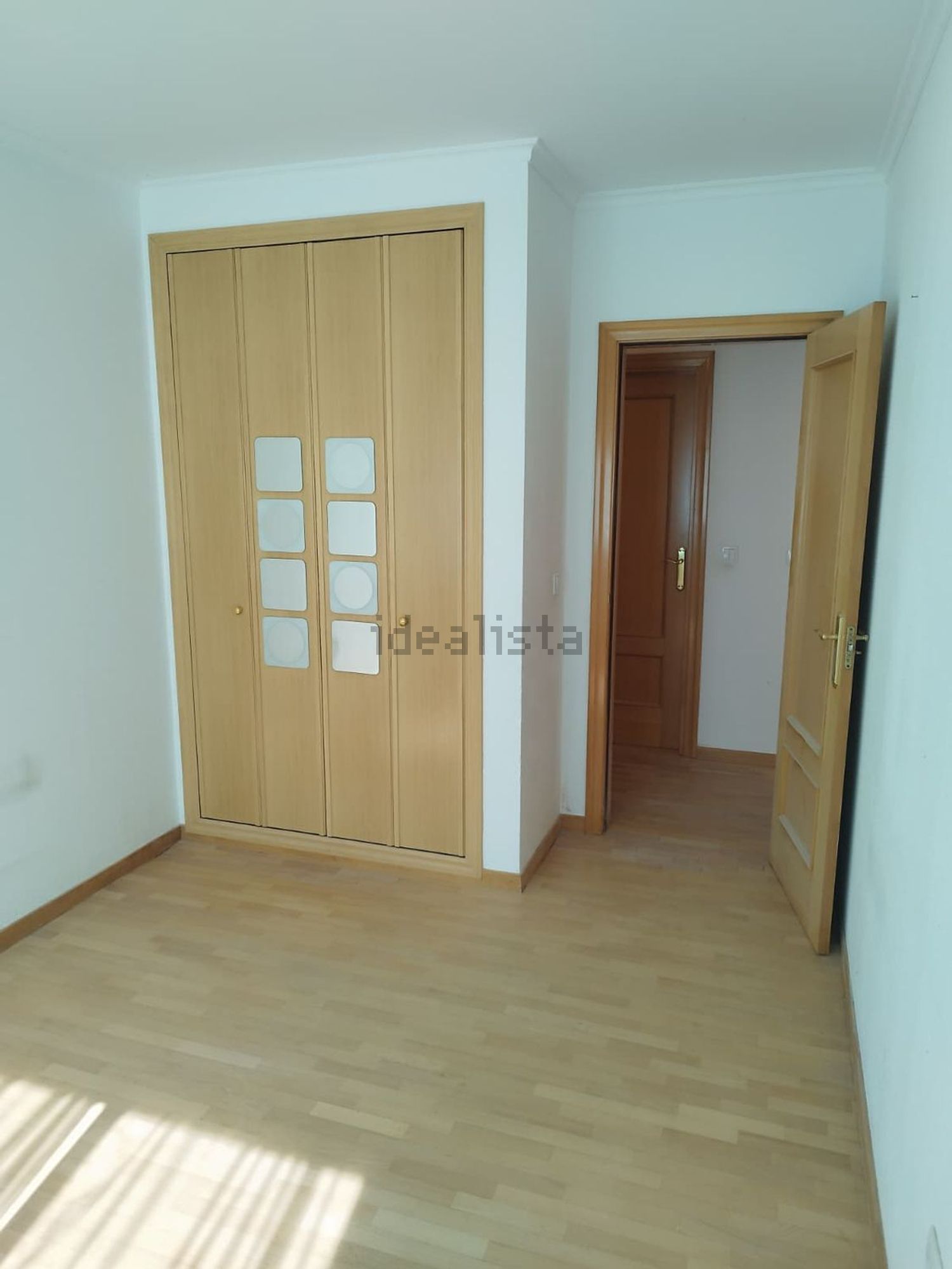 出租公寓 t3在Rua José Vianna da Motta, 12 - 卧室