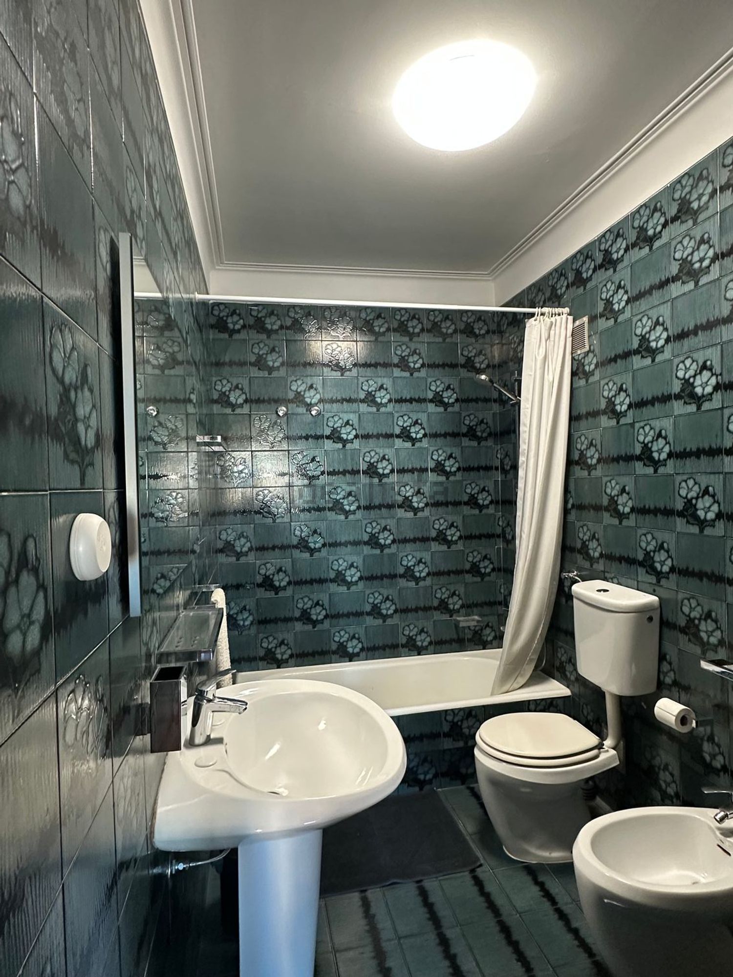 出租房间在Rua Afonso de Albuquerque, 141 - 卫生间