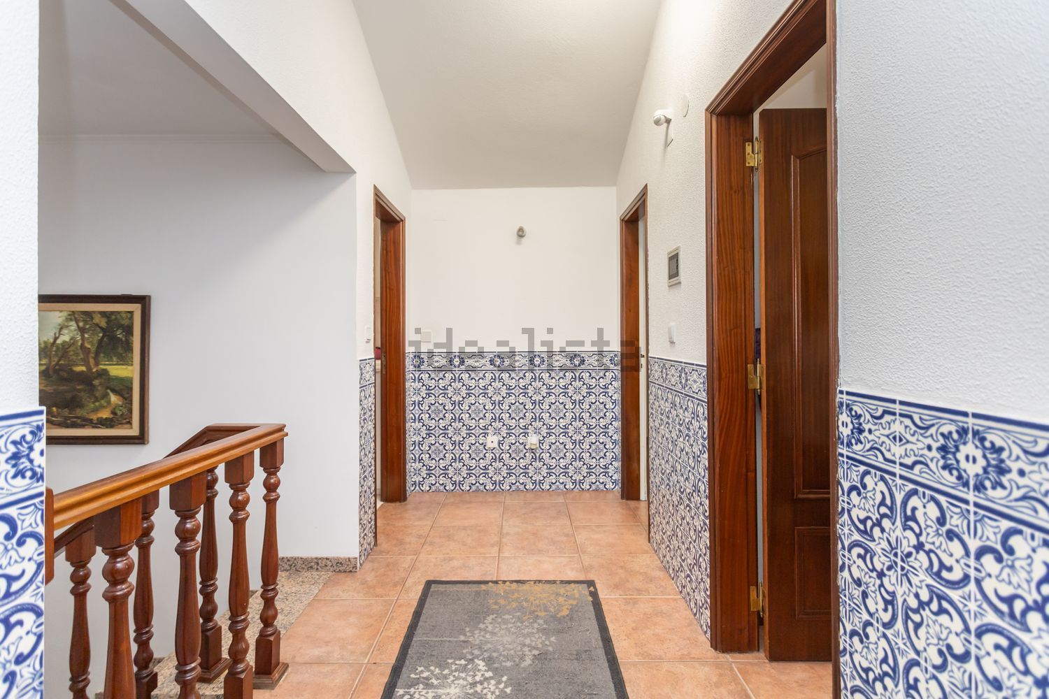 双拼别墅出售Quinta do castelo do Outeiro .- Rua 1º Maio - 过道