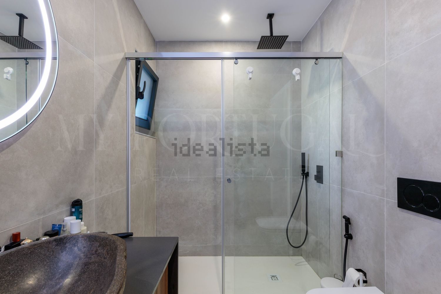 公寓 t3出售在Rua dos Cabeços - 卫生间