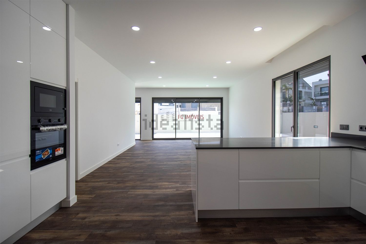 小楼房或独栋别墅出售在Rua das Olaias - 居住