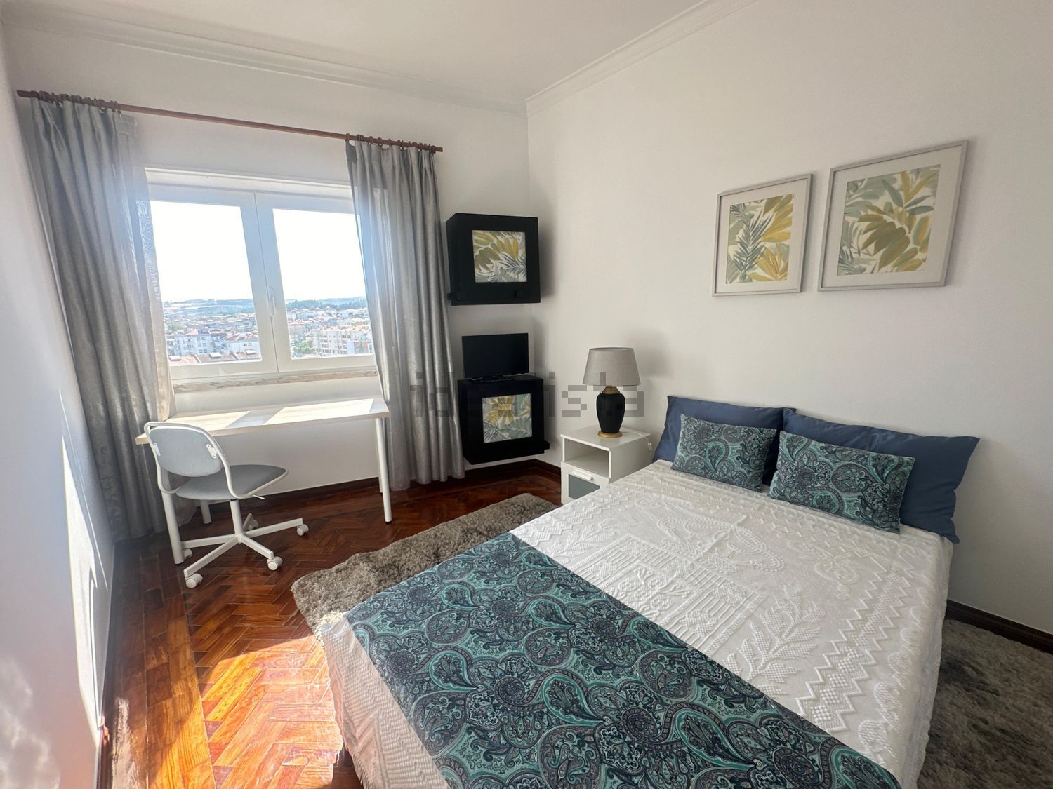 出租房间在Avenida Dom Dinis, 94 b - 卧室