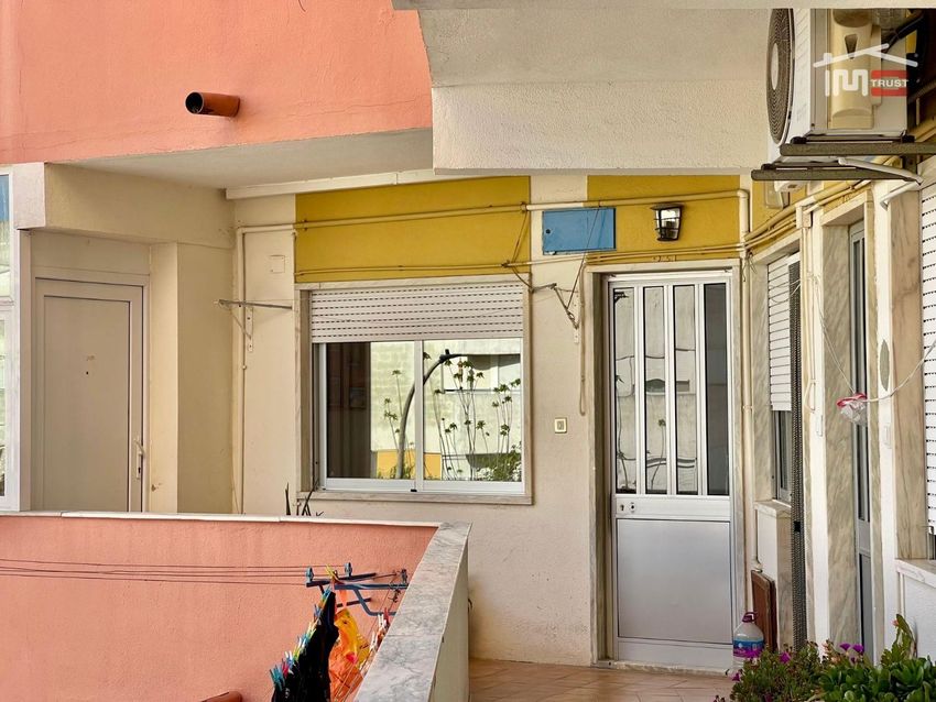 出租公寓 t2在Avenida Capitães de Abril