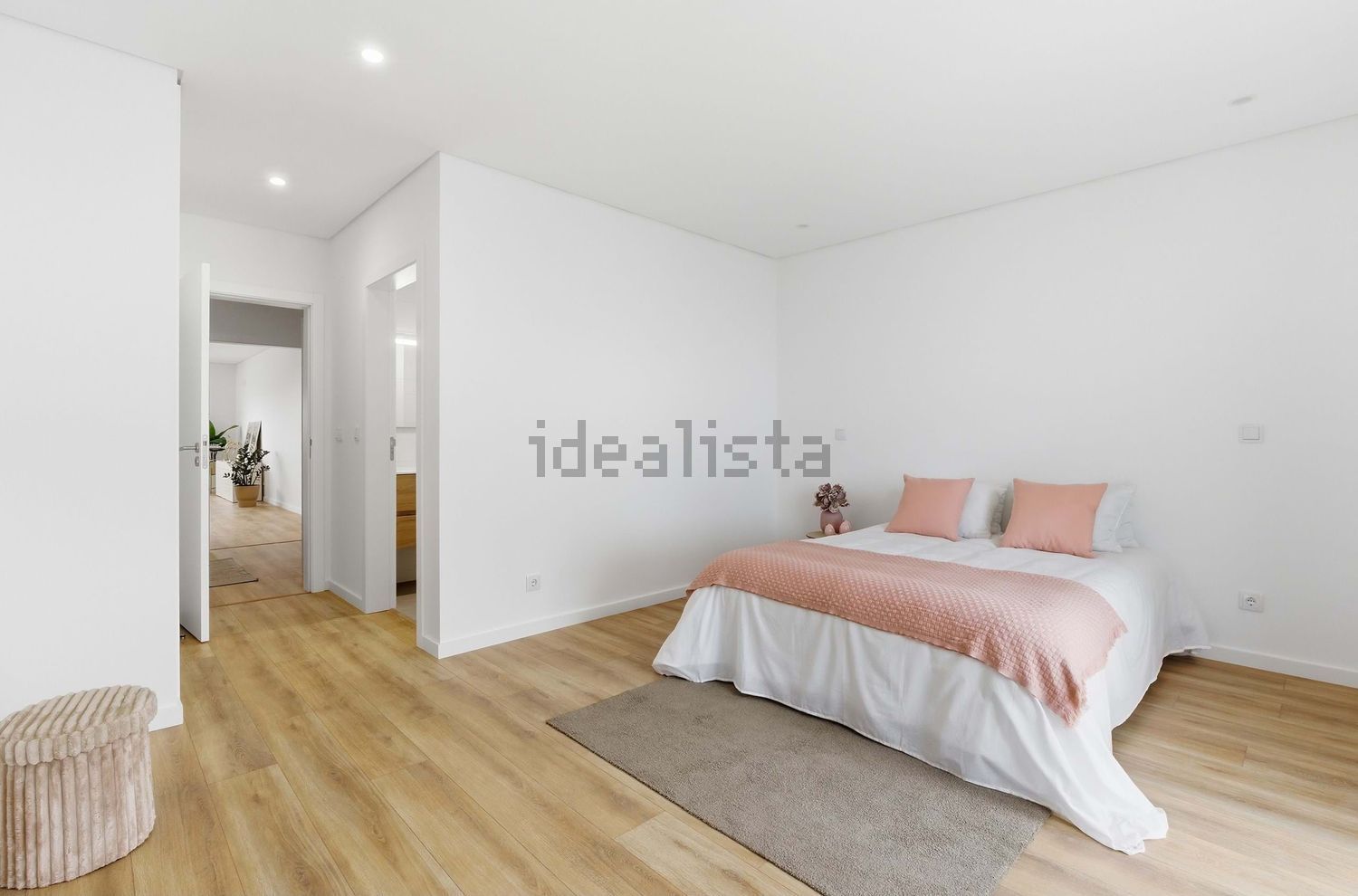 公寓 t2出售在Rua Coronel Vítor Alves - 卧室