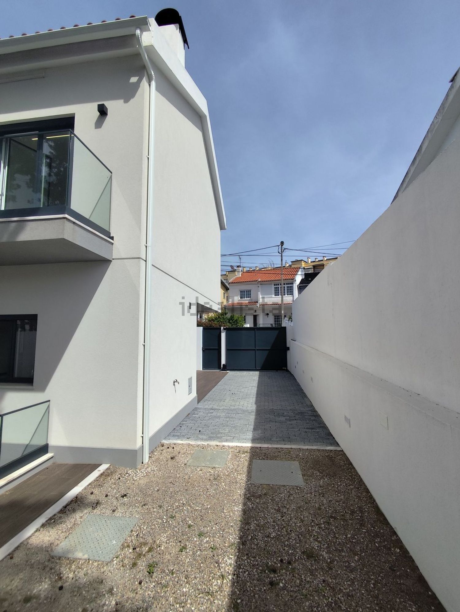 出租小楼房或独栋别墅在Praceta Santa Rita de Cássia - 花园