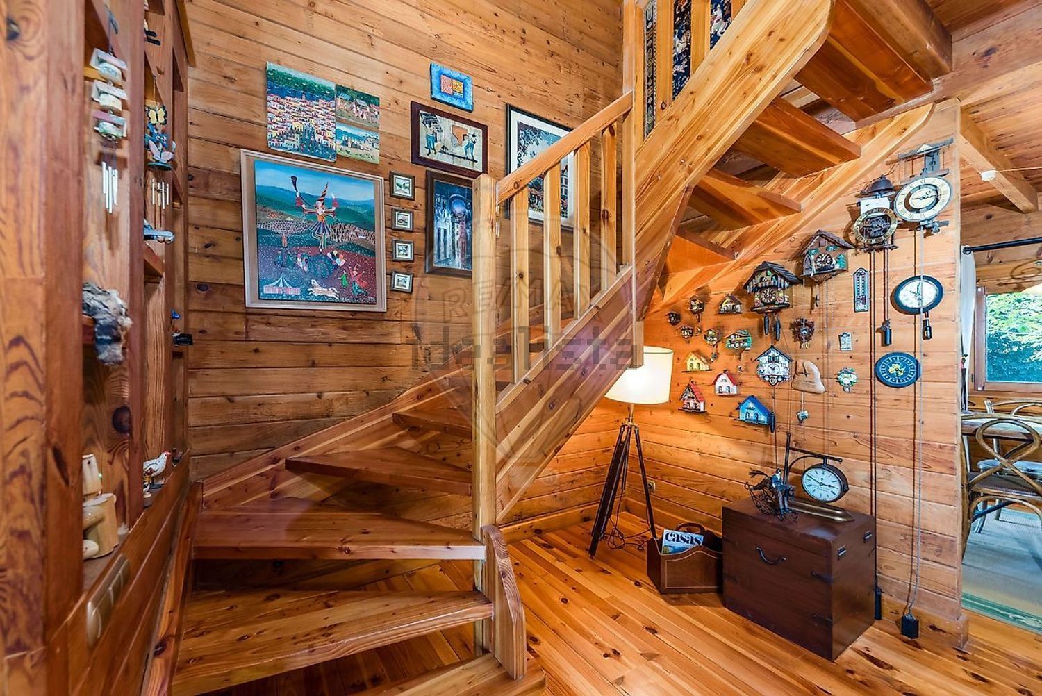 小楼房或独栋别墅出售Ip1 - 照片