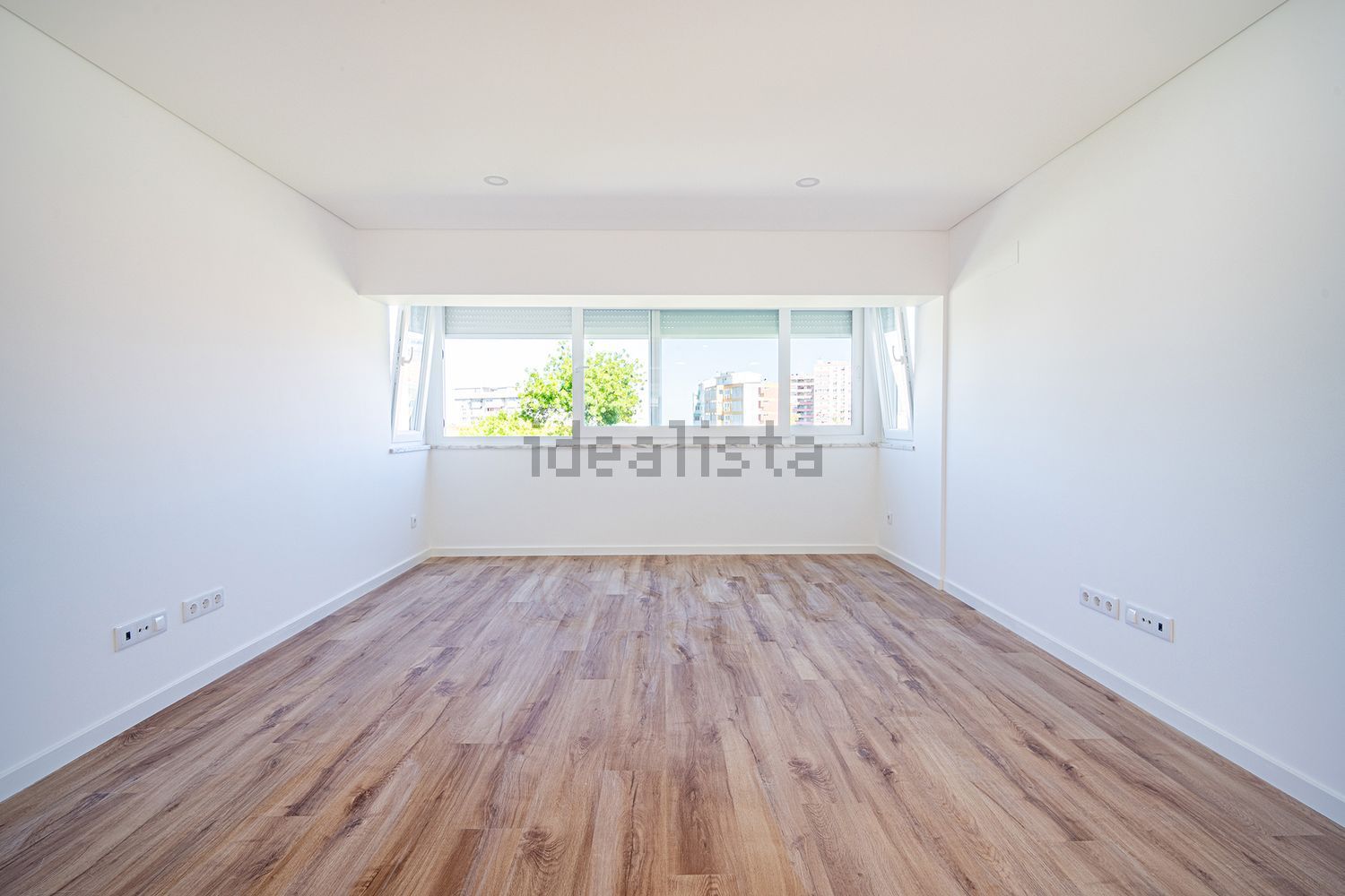 公寓 t3出售在Olivais - 客厅