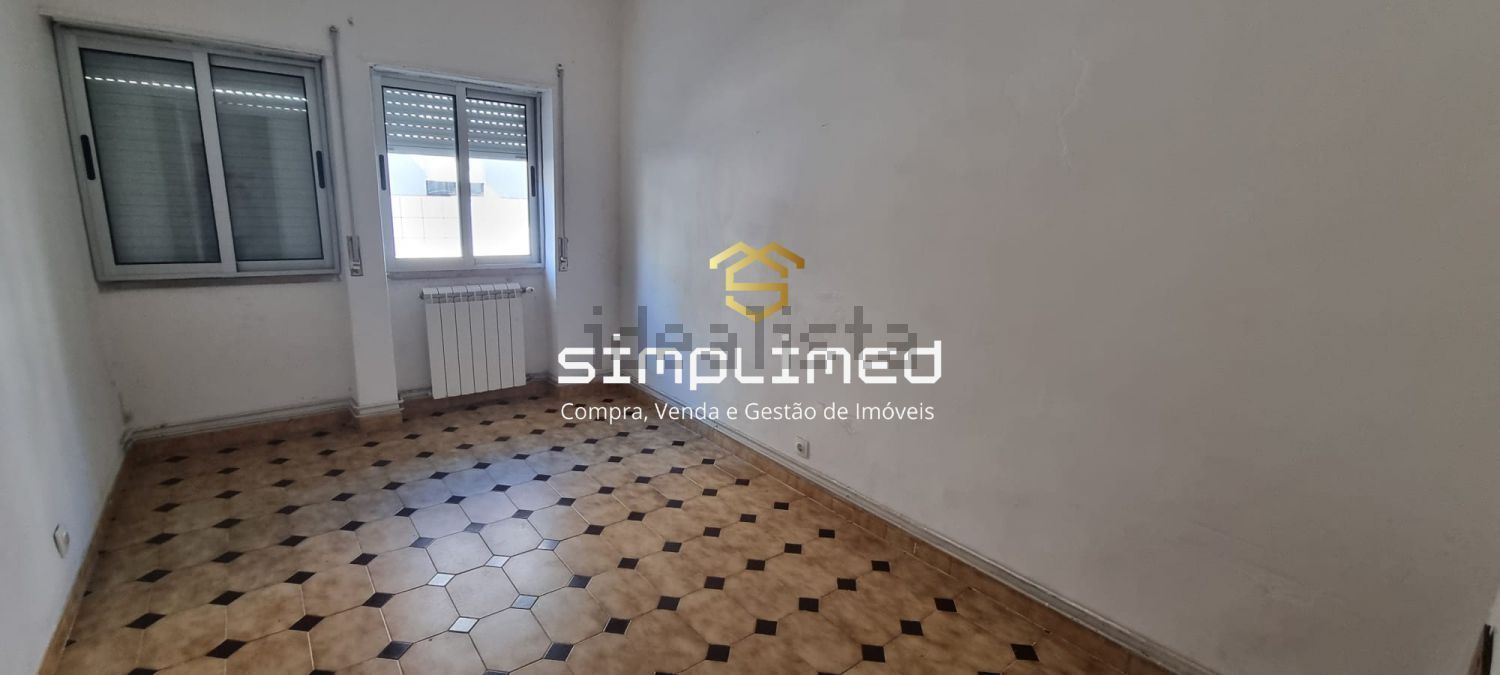 公寓 t2出售在Rua Doutor Egas Moniz - 居住