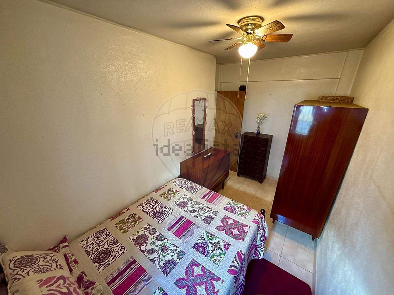 公寓 t3出售在Rua das Acácias - 卧室