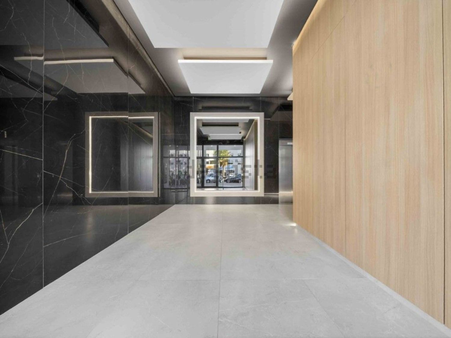 公寓 t4出售在Avenida Descobertas - 前厅