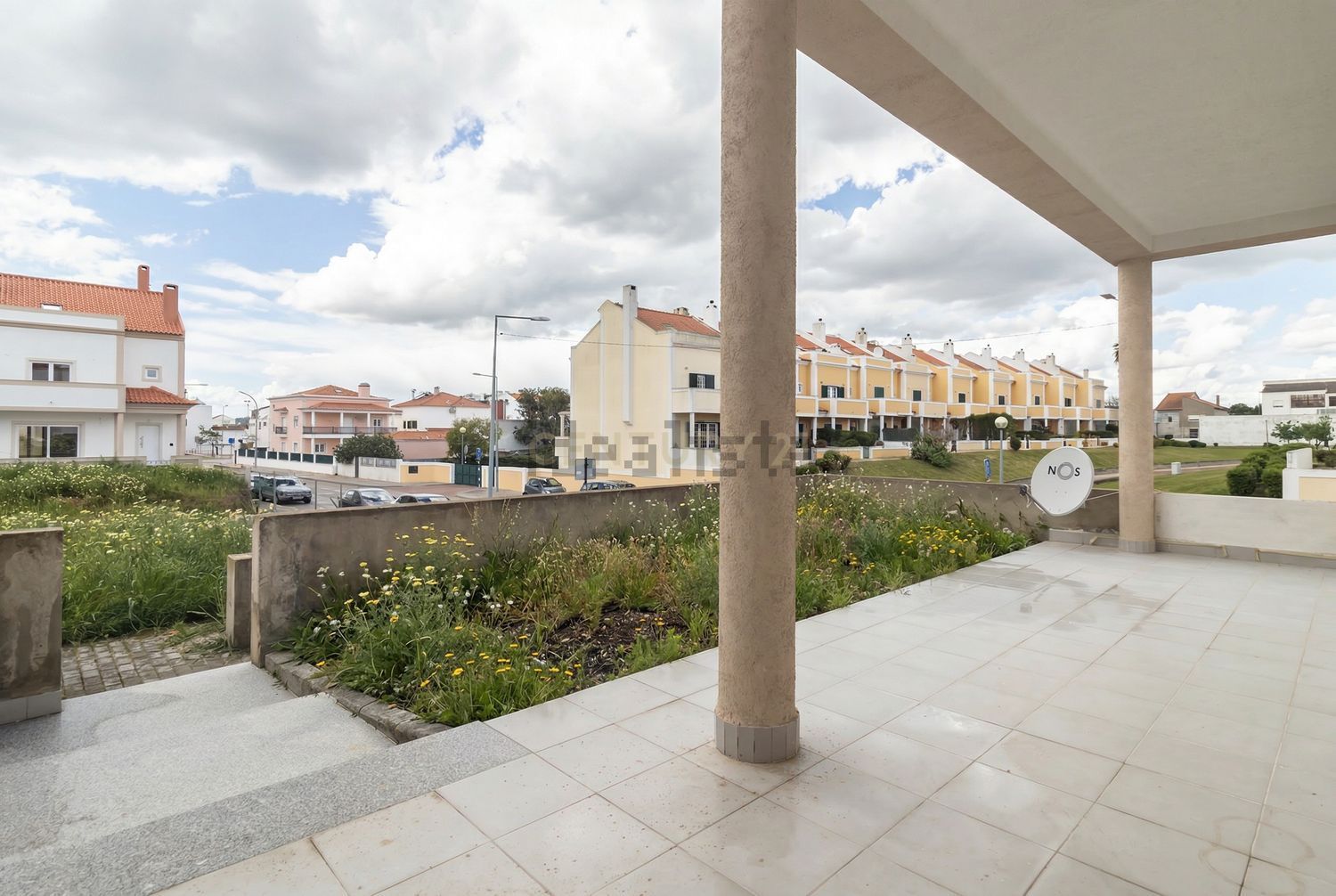 小楼房或独栋别墅出售在Avenida do Canto do Pinheiro - 阳台