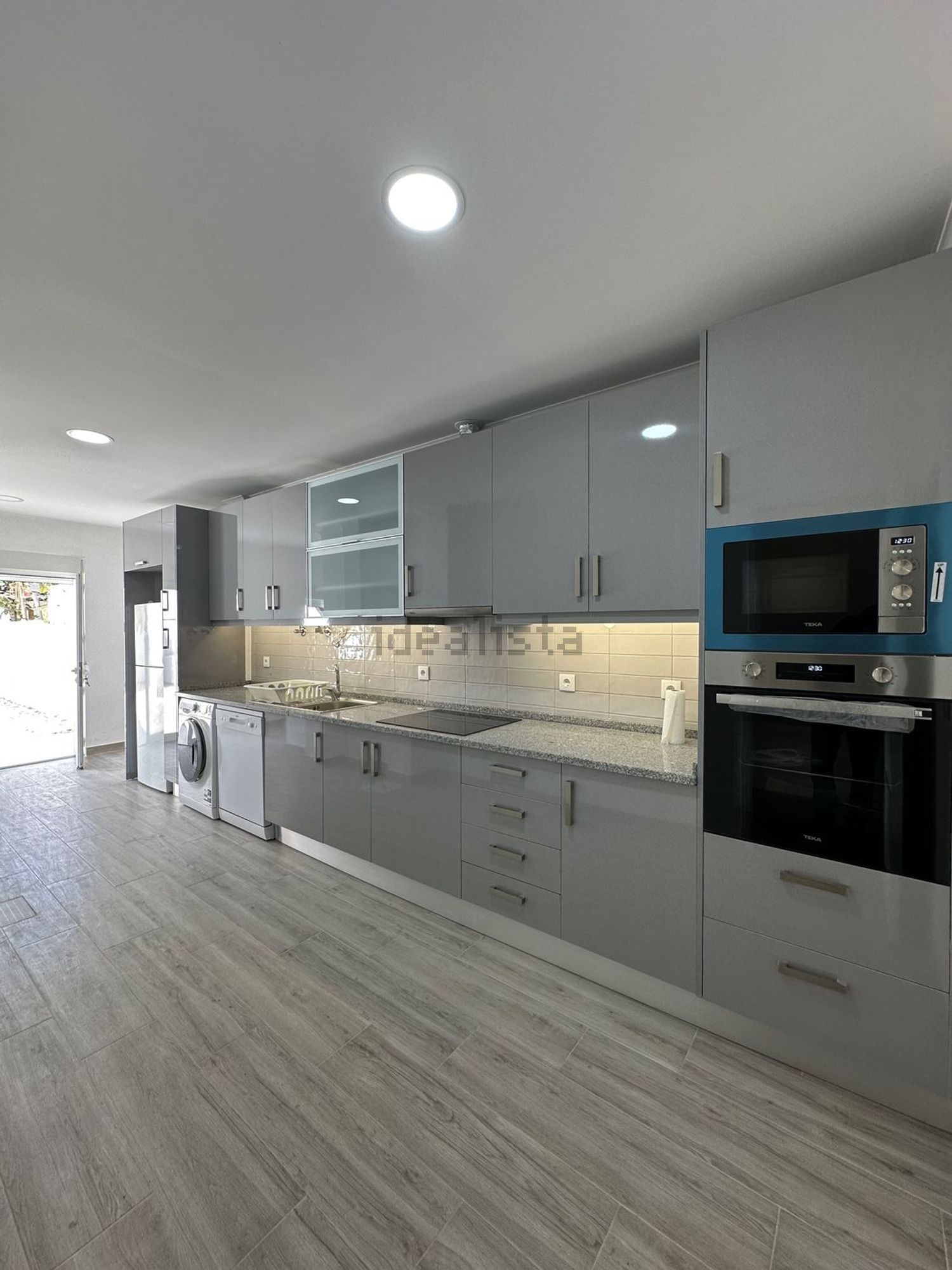 出租公寓 t1在Baixa da Banheira - 厨房