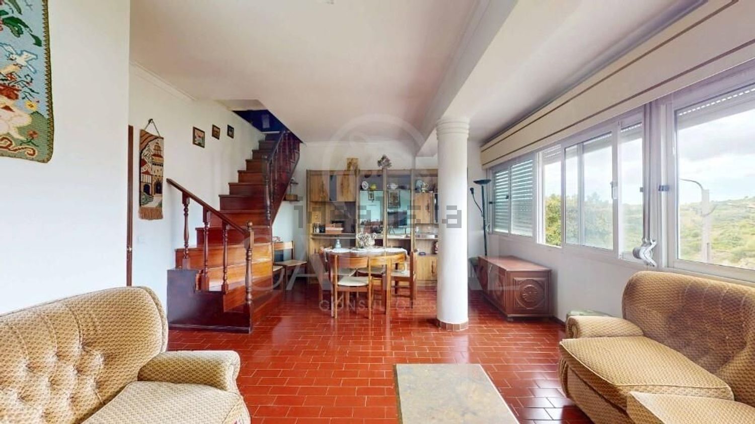 小楼房出售在Rinchoa - 客厅