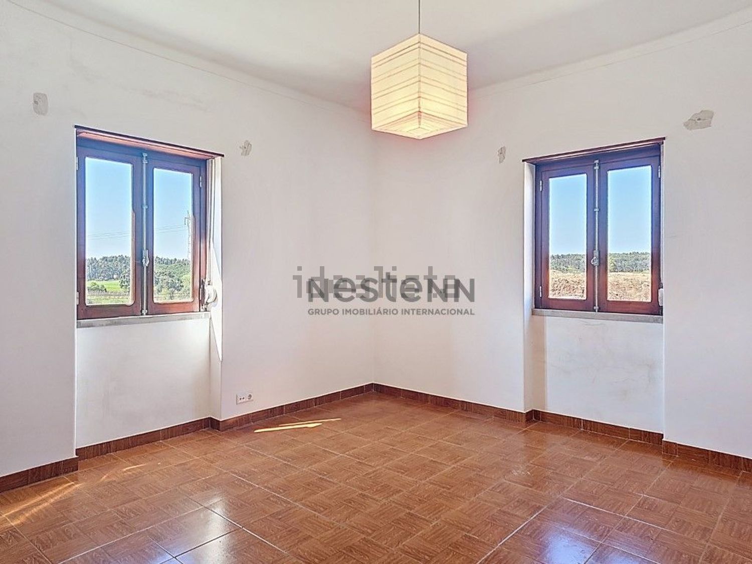 小楼房或独栋别墅出售在Lamas e Cercal - 卧室