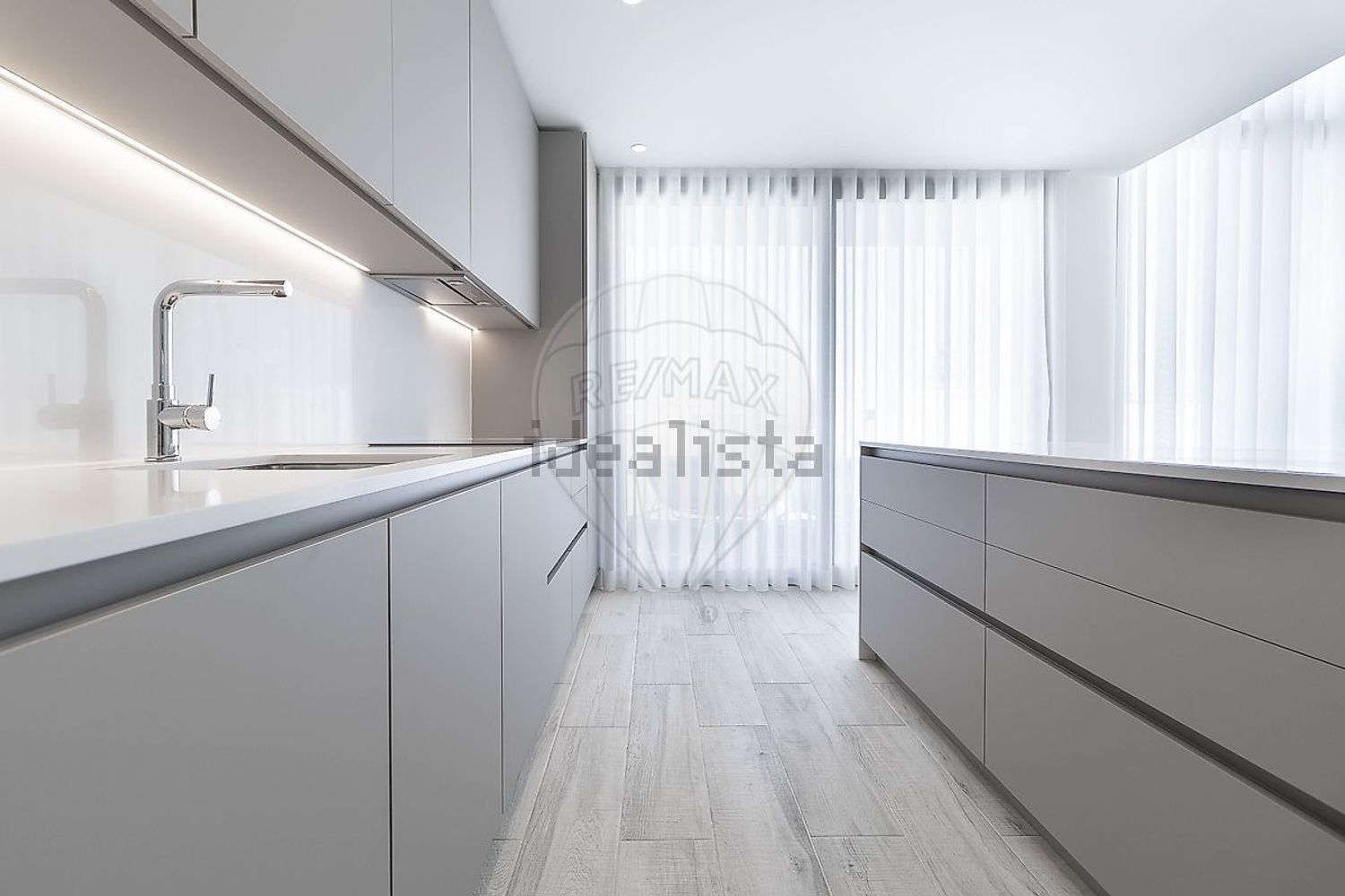 小楼房或独栋别墅出售在Travessa dos Benaventes - 照片