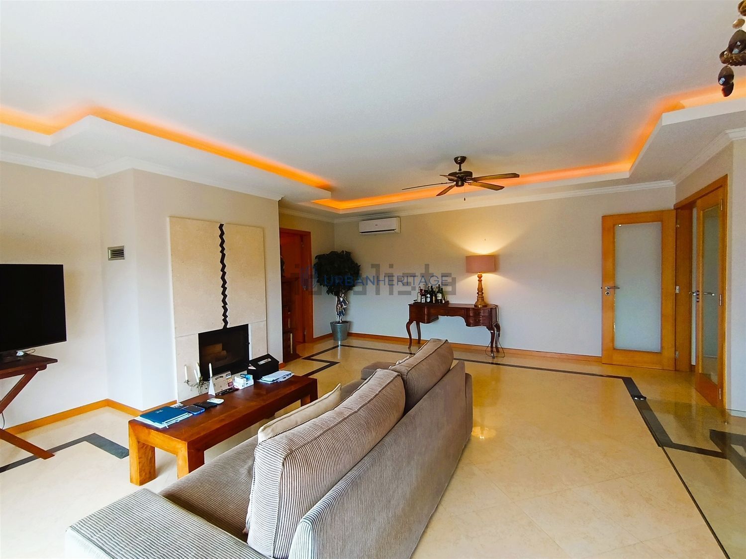 公寓 t2出售在Rua Helena Sá da Costa, 9 - 客厅