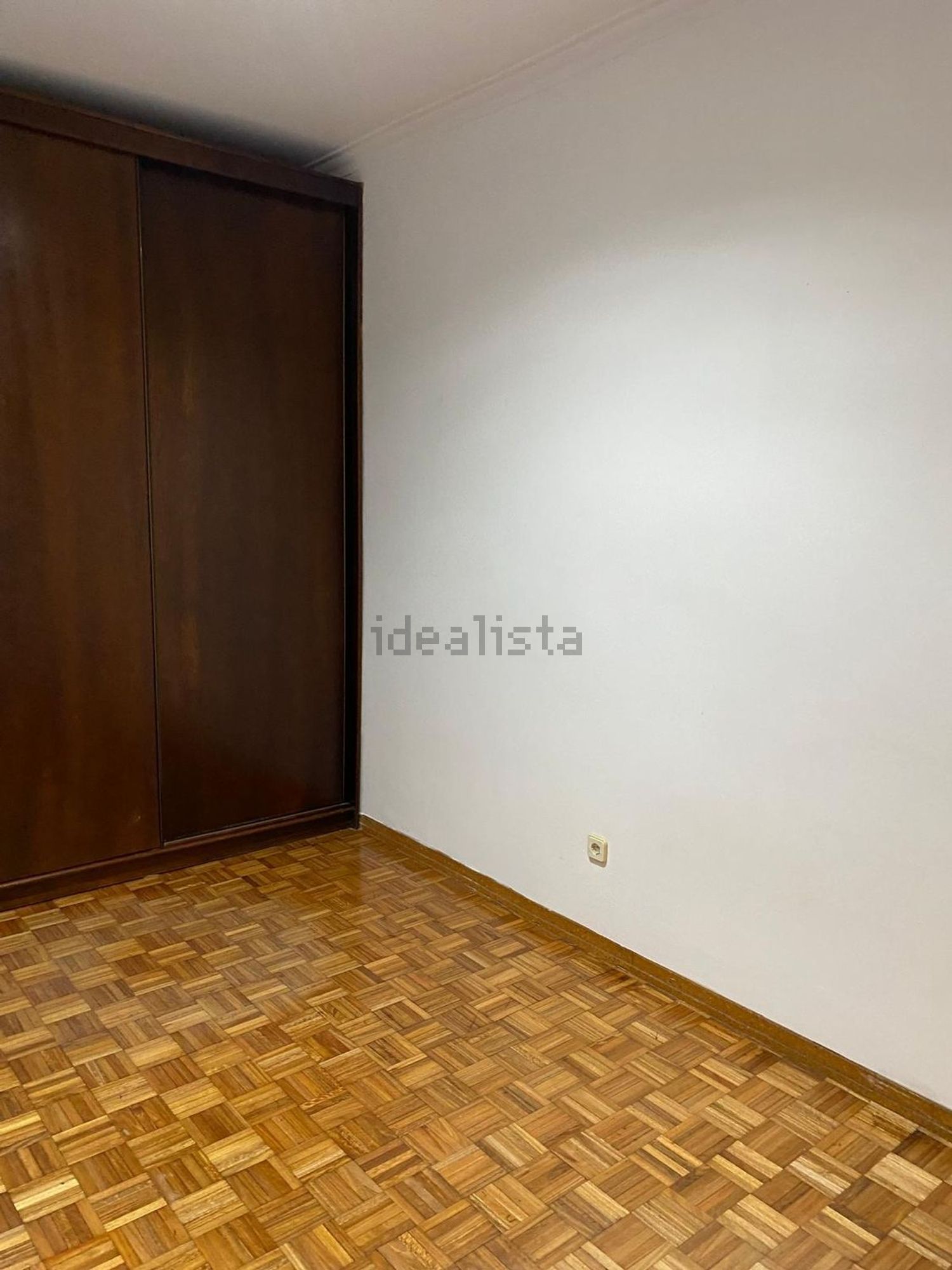 出租公寓 t2在Avenida Fernando Namora, 72 - 居住