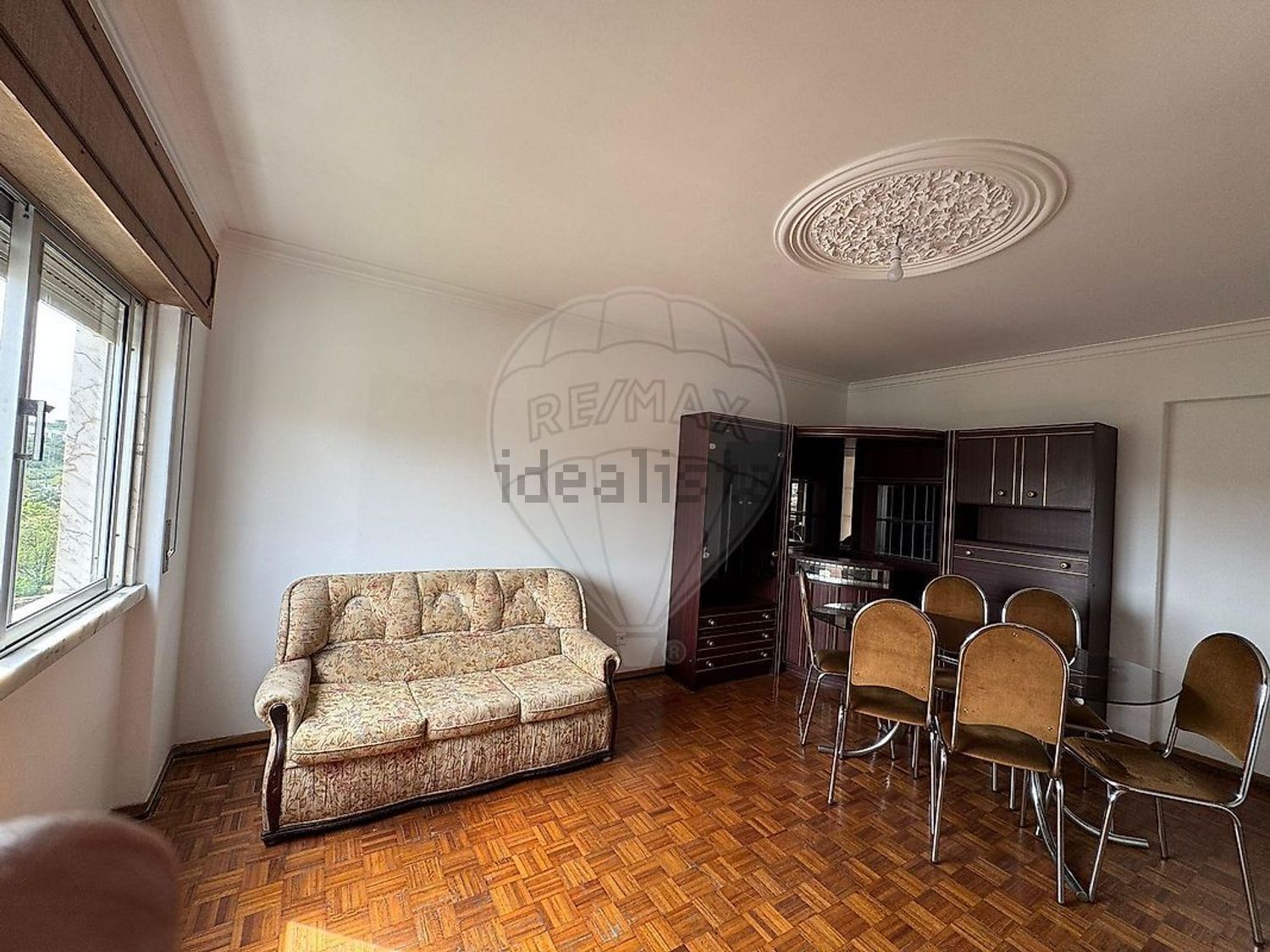 出租公寓 t2在Rua Elias Garcia - 客厅