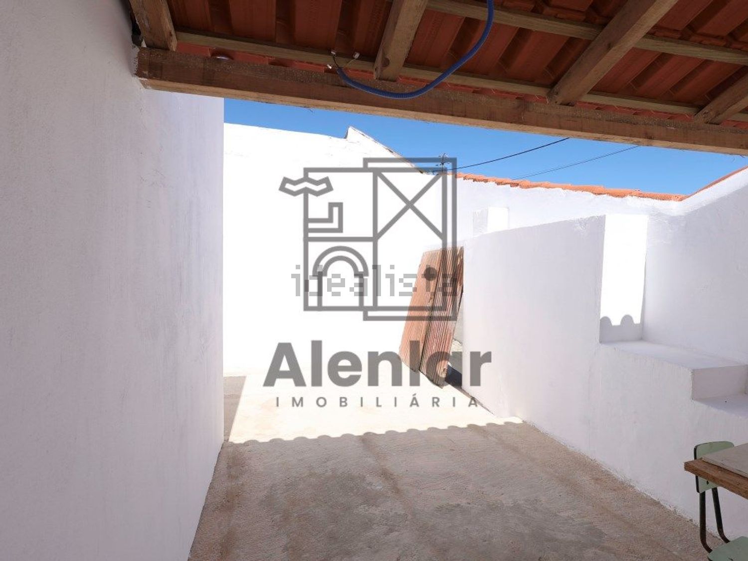 小楼房或独栋别墅出售在Ventosa - 照片